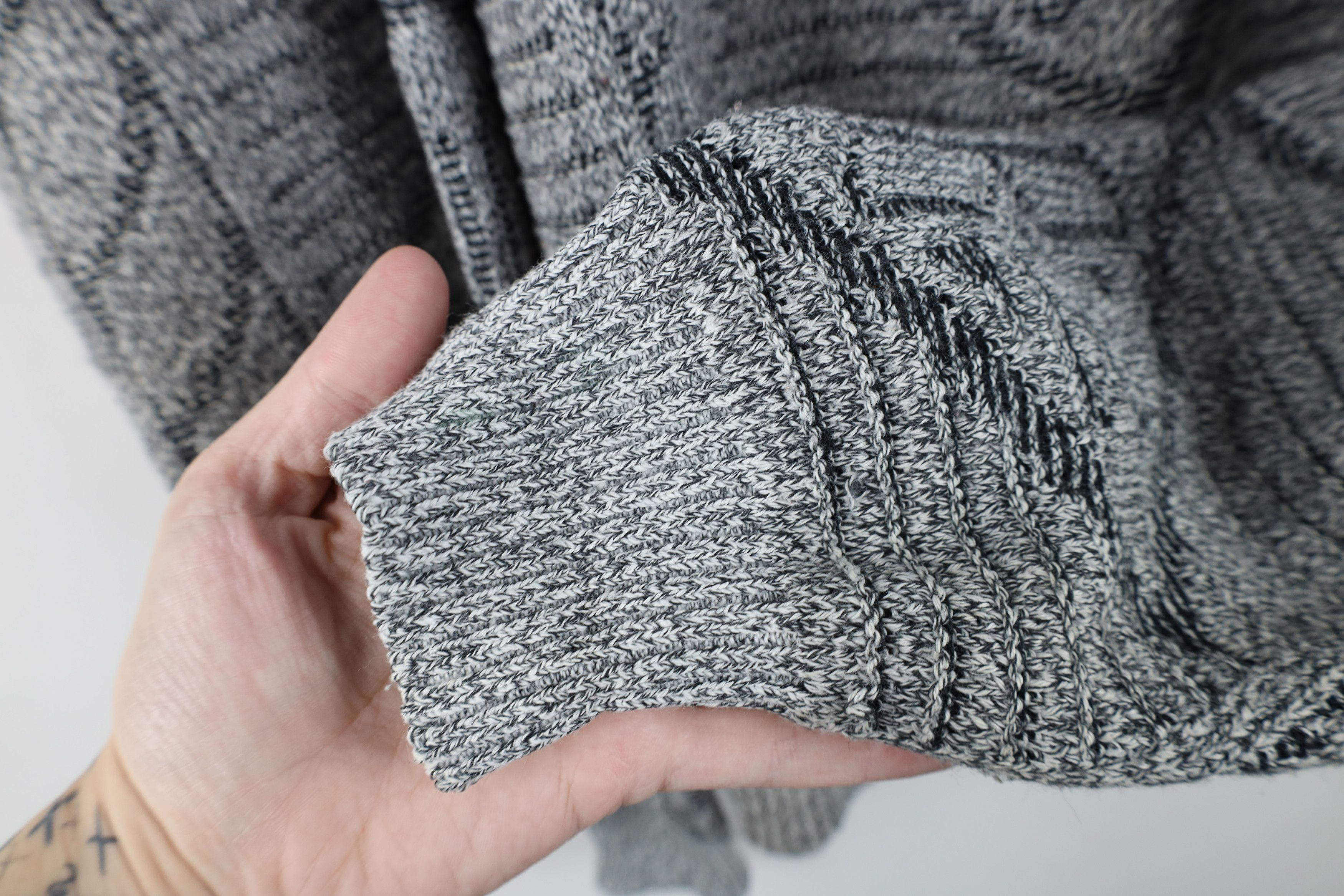 Vintage Vintage 90s Streetwear Ribbed Knit Crewneck Sweater Gray Size US M / EU 48-50 / 2 - 10 Thumbnail