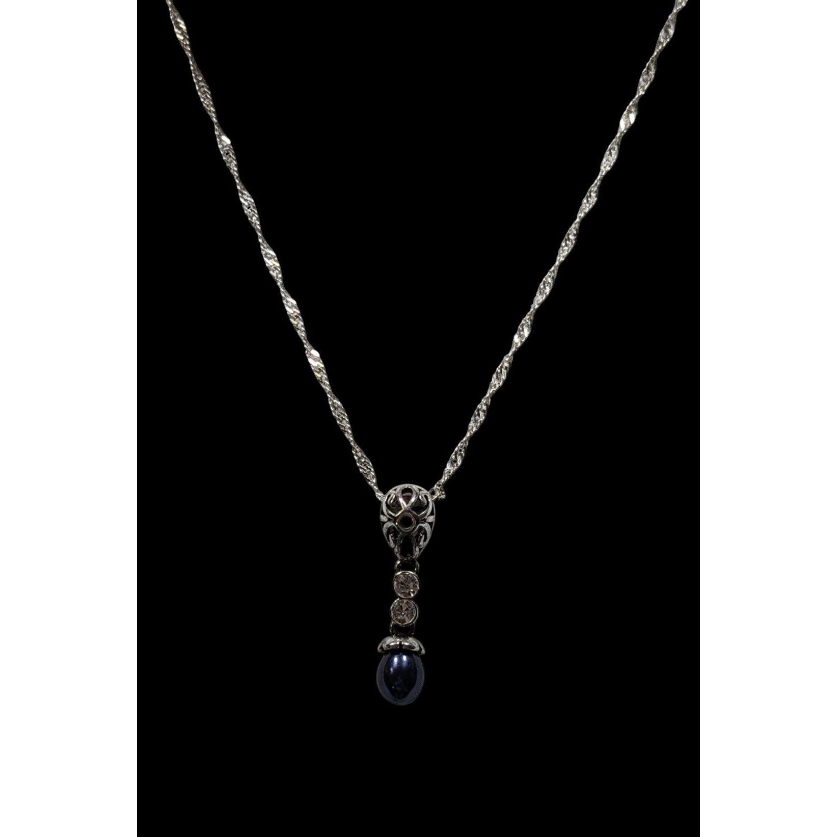 Other Elegant Whimsical Silver Tone Pendant Necklace With Dark Blu Size ONE SIZE - 2 Thumbnail