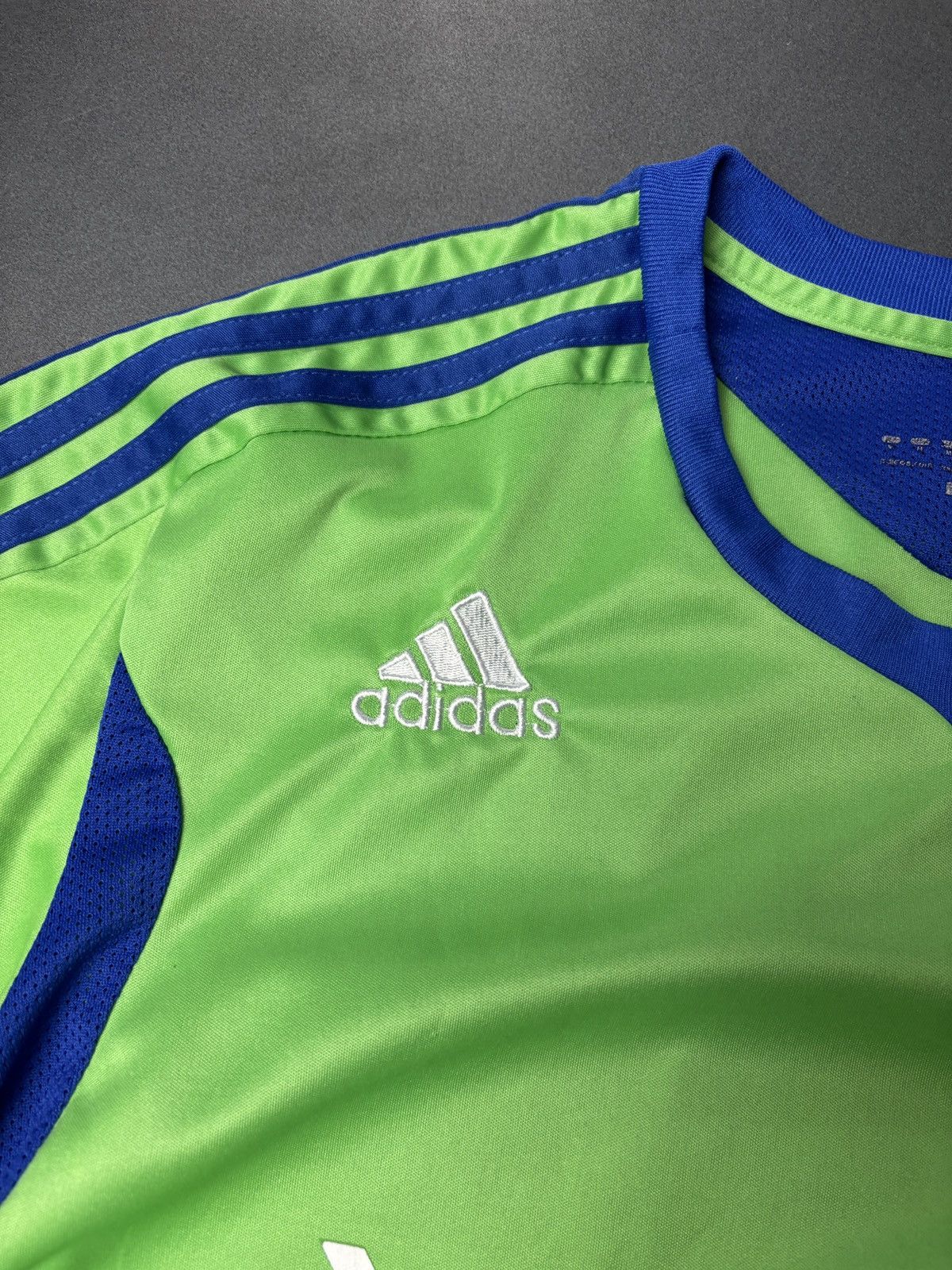 Adidas 2010-2011 Seattle Sounders Jersey Soccer Xbox MLS Football Size US M / EU 48-50 / 2 - 10 Thumbnail