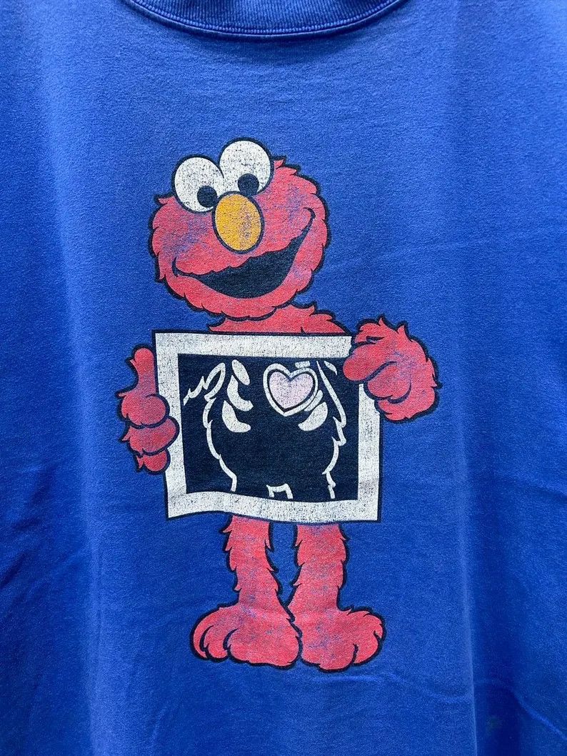 Vintage Vintage 2005 Elmo Sesame Street tshirt size M Size US M / EU 48-50 / 2 - 4 Thumbnail