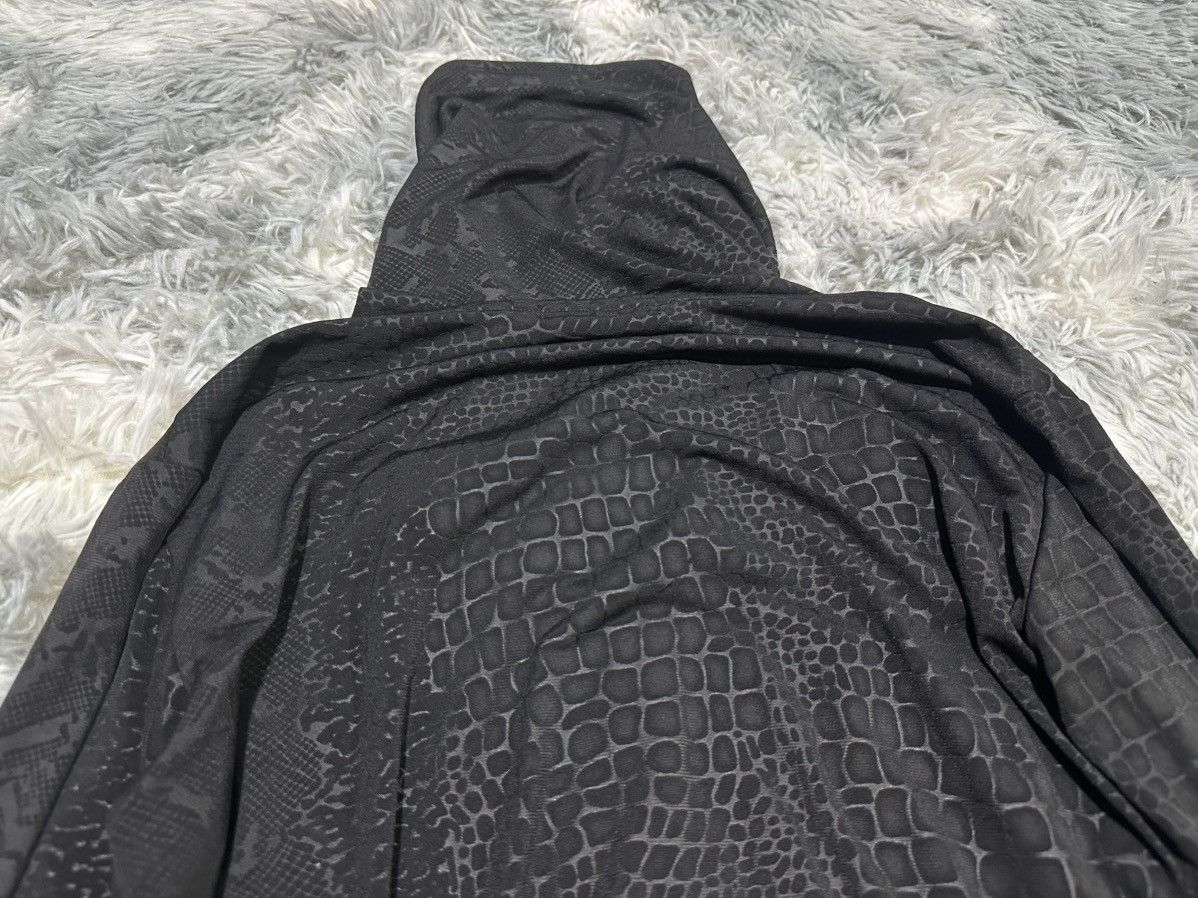 Tornado Mart 🔥Sick Y2K Tornado Mart Reptile Draped Asymmetric Ls Shirt Size US M / EU 48-50 / 2 - 14 Thumbnail