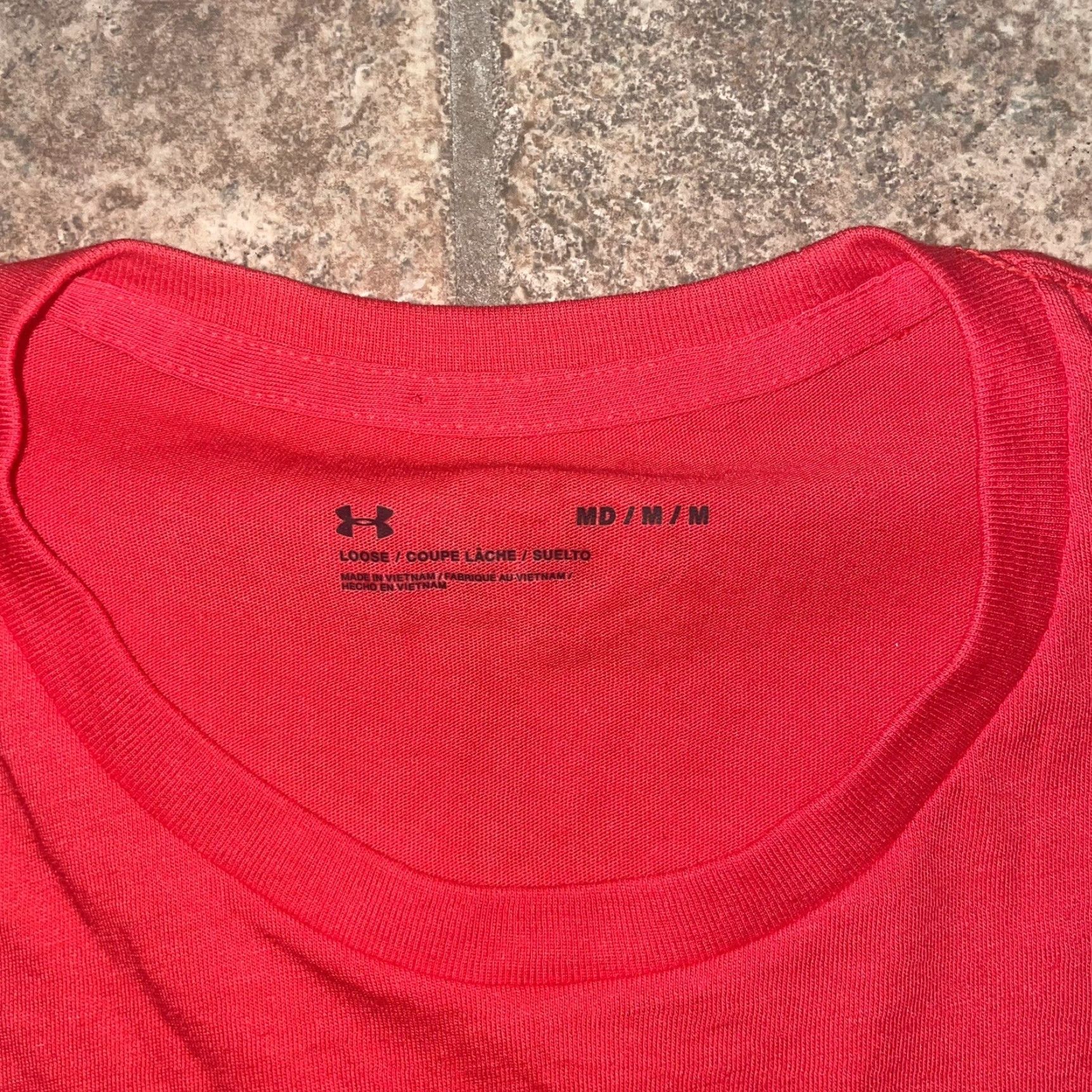 Under Armour VINTAGE Under Amour Heat Gear Red Loose Fit Tee Shirt Mens M Size US M / EU 48-50 / 2 - 4 Thumbnail