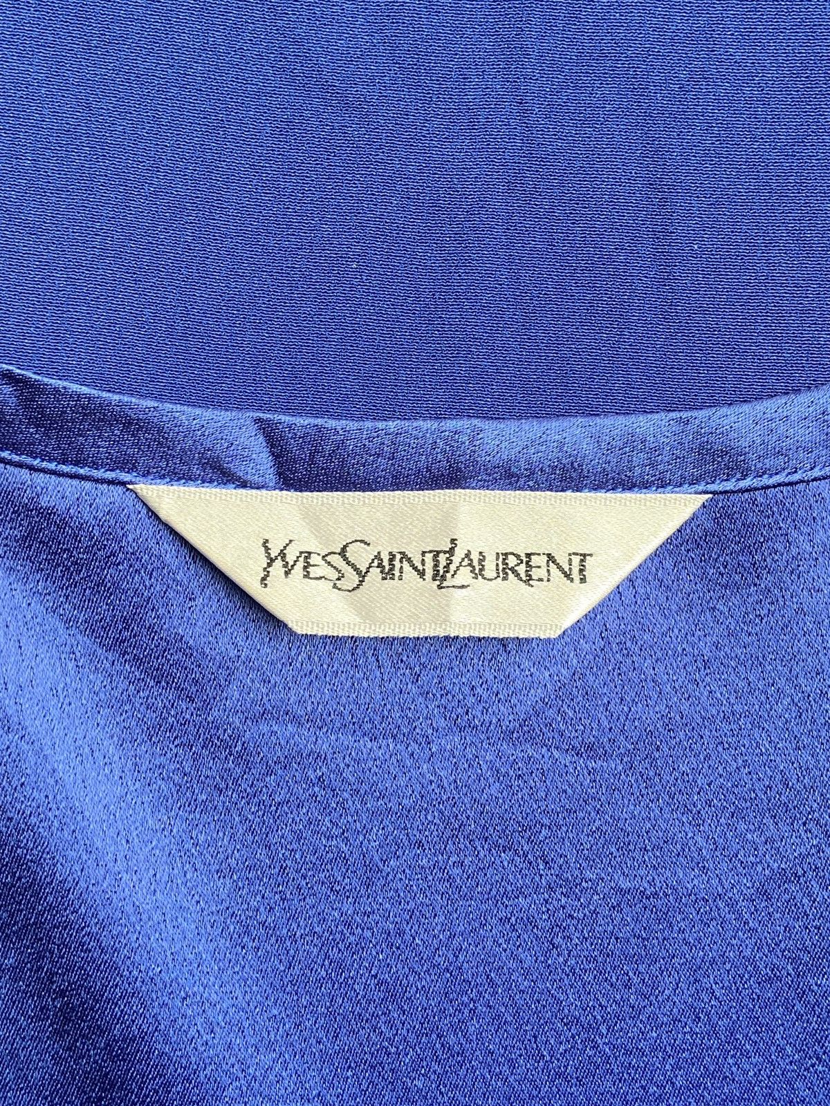 Yves Saint Laurent YVES SAINT LAURENT Blue Sleeveless T-shirt Size US XS / EU 42 / 0 - 6 Thumbnail
