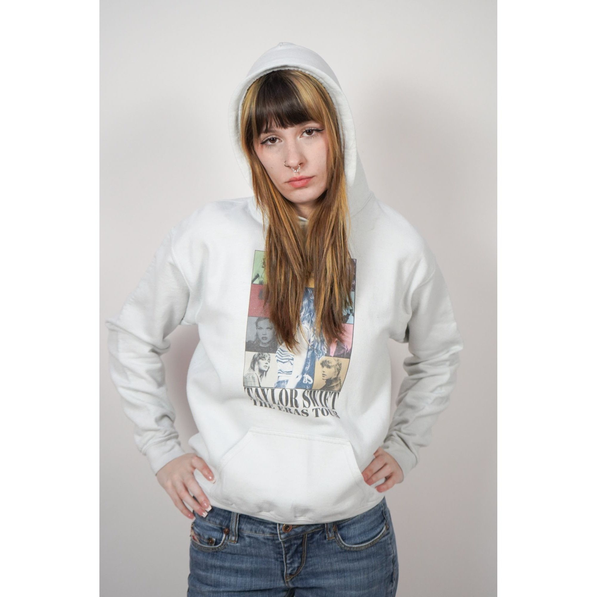 Other Taylor Swift the Eras Tour Hoodie Size S / US 4 / IT 40 - 3 Thumbnail