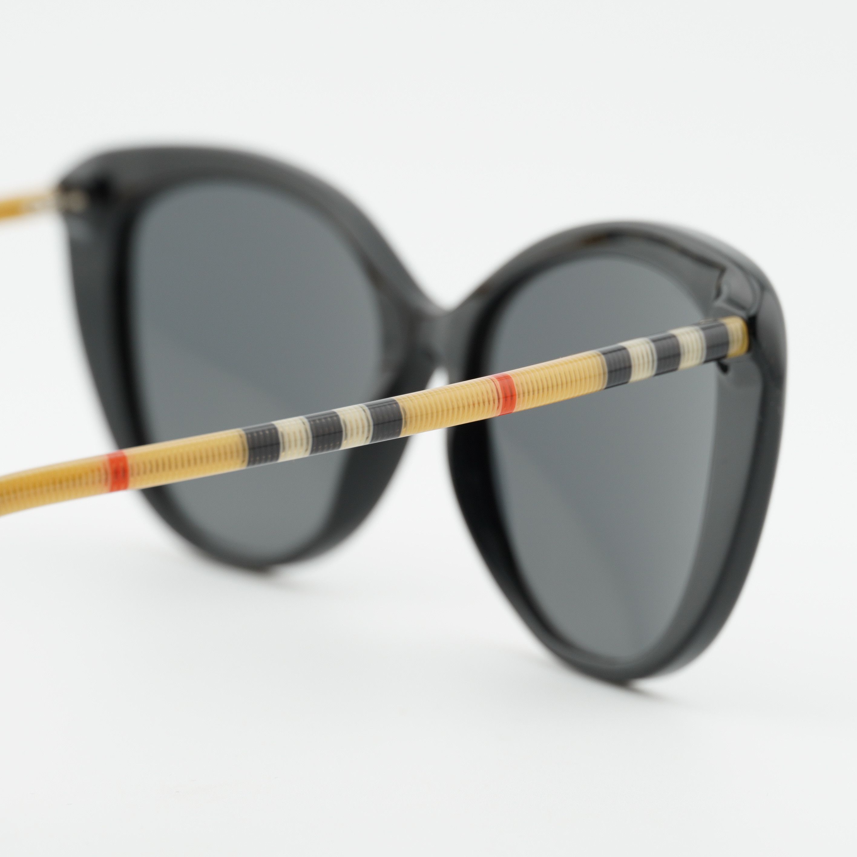 Burberry Burberry BE4407 385387 Sunglasses Black/Vintage Cat Eye Fram Size ONE SIZE - 9 Thumbnail