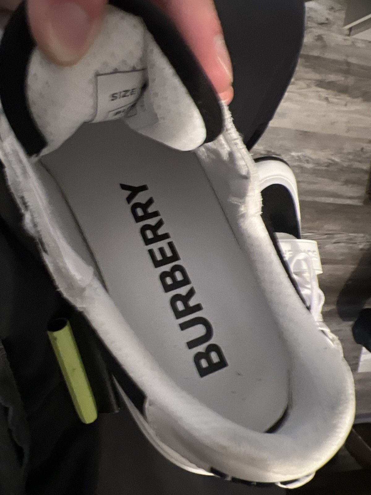 Burberry Burberry Sneaker Size US 9 / EU 42 - 9 Thumbnail