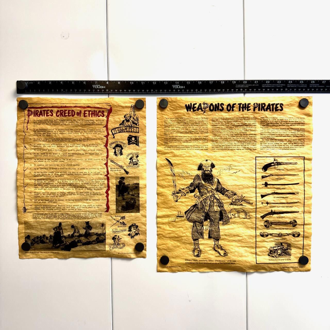 Designer 2 Pirate Scrolls Creed of Ethics & Weapons Guide 1970s Size ONE SIZE - 12 Thumbnail