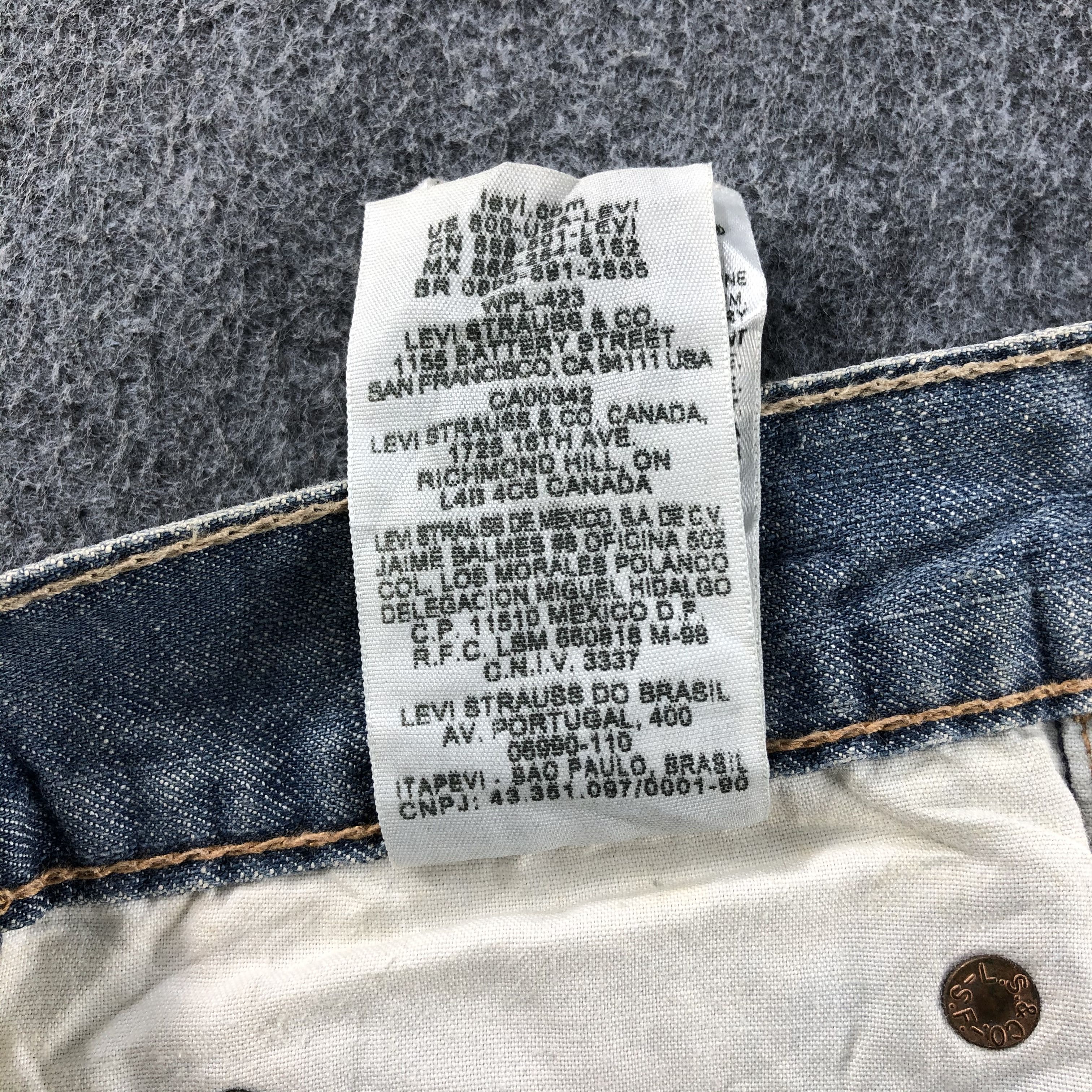 Levi's Light Wash Vintage Levis 514 Jeans-J1281 Size US 37 - 12 Thumbnail