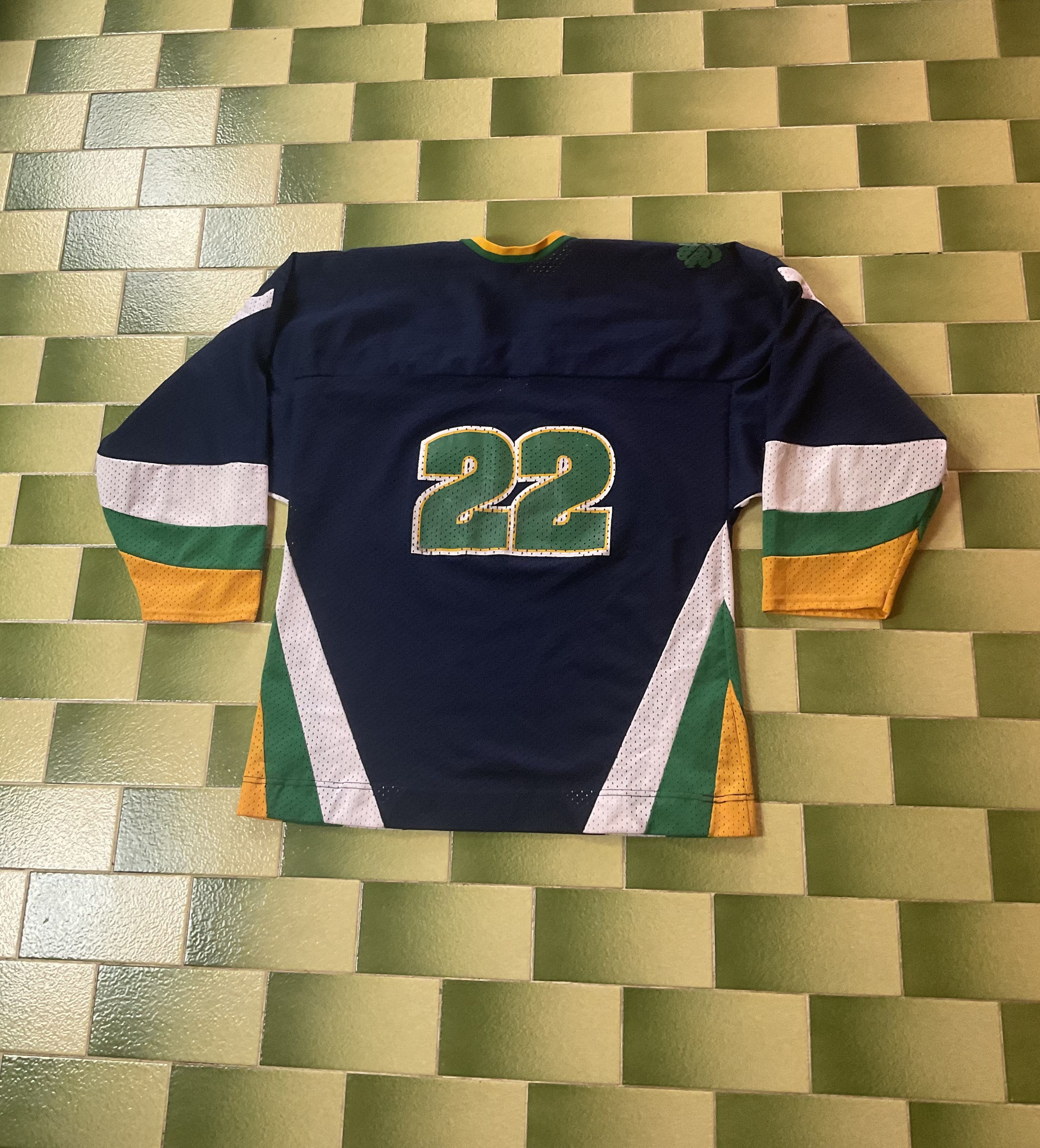 NCAA × Sports Specialties × Vintage Irish Rovers #22 Hockey Jersey Notre Dame Fighting Irish Size US L / EU 52-54 / 3 - 2 Thumbnail