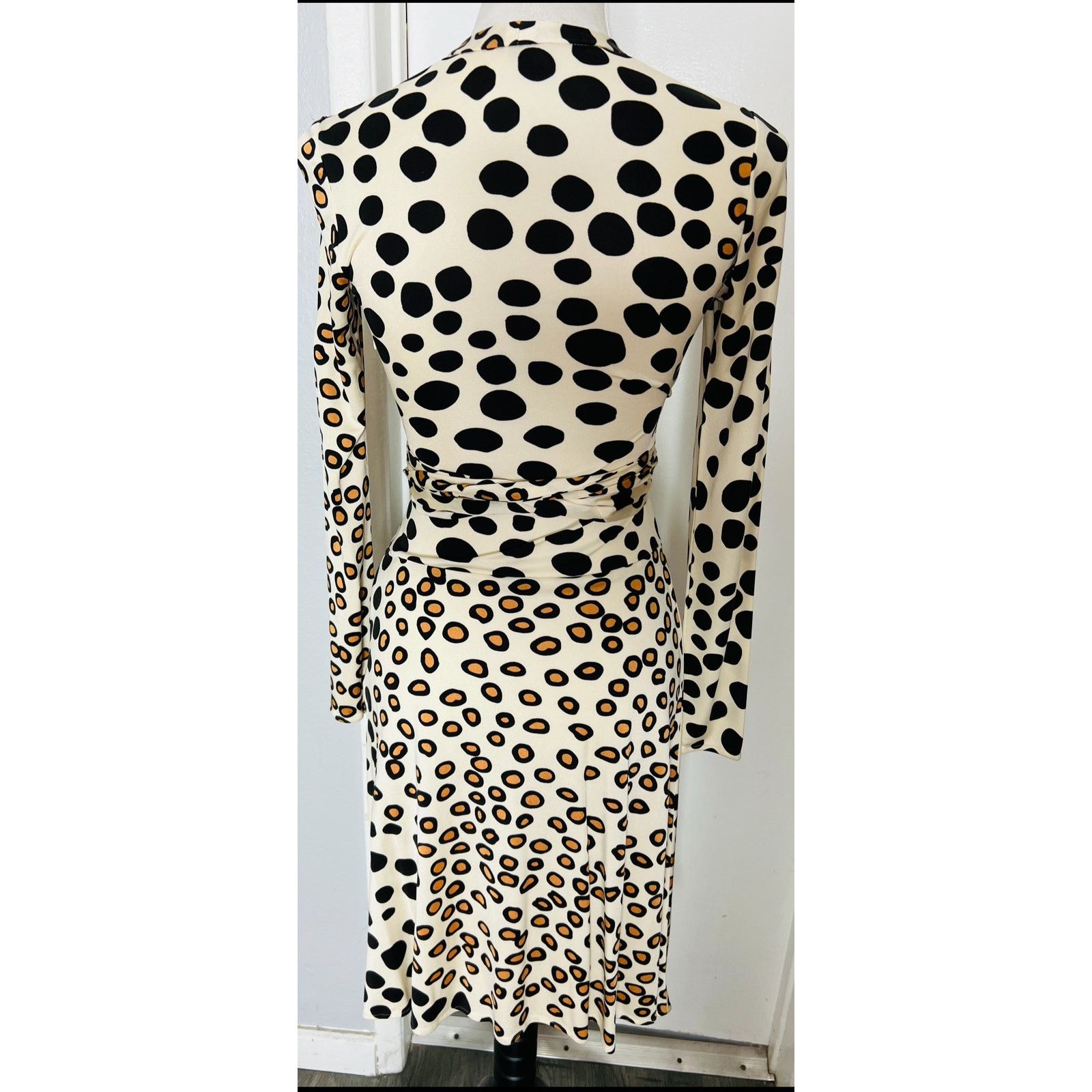 Temperley London Issa London silk animal print waist dress 4 Net a porter Size S / US 4 / IT 40 - 12 Thumbnail
