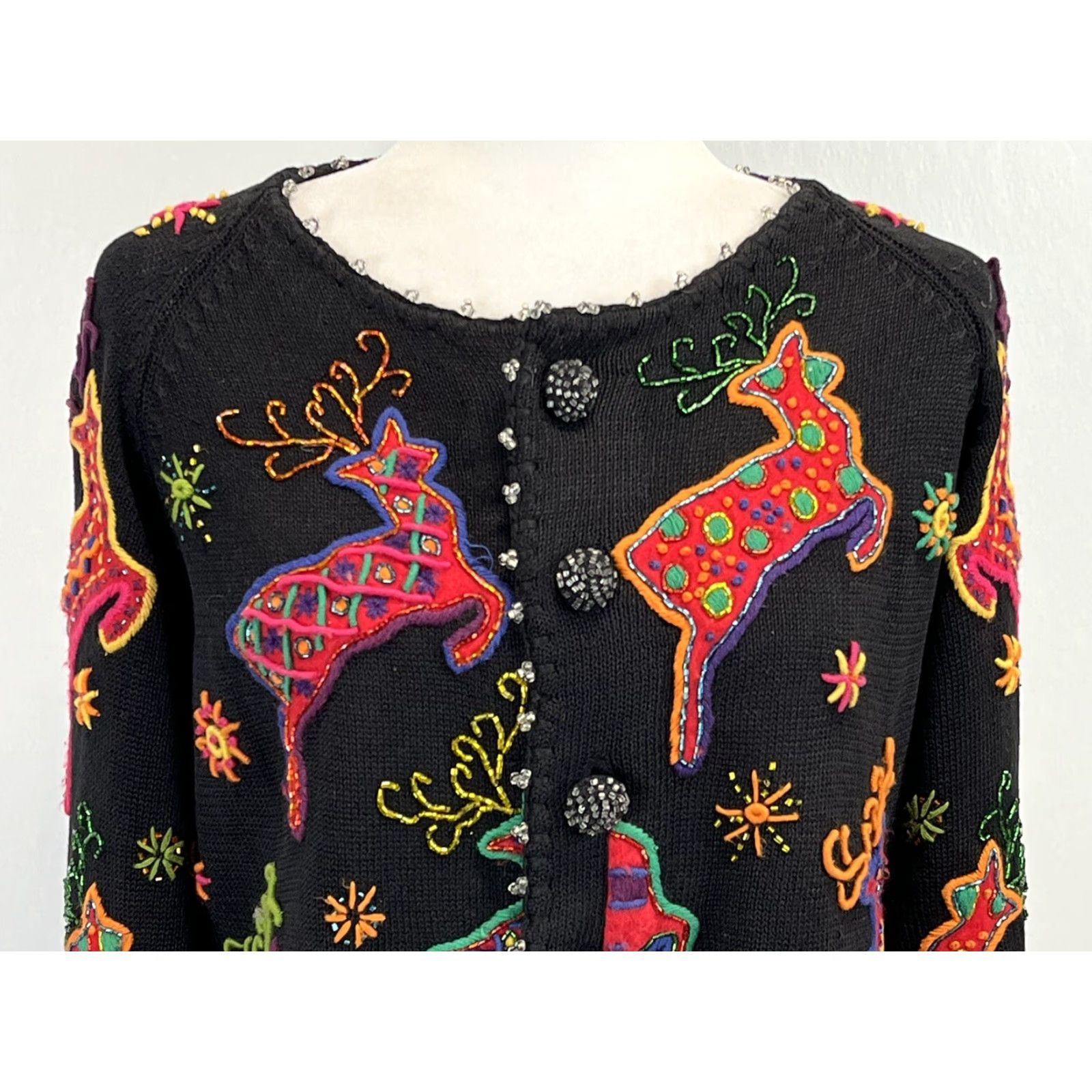 Simons VINTAGE Michael Simon Christmas Reindeer Cardigan Sweater Sz 1 Womens Black Knit Beaded Size XS / US 0-2 / IT 36-38 - 5 Thumbnail
