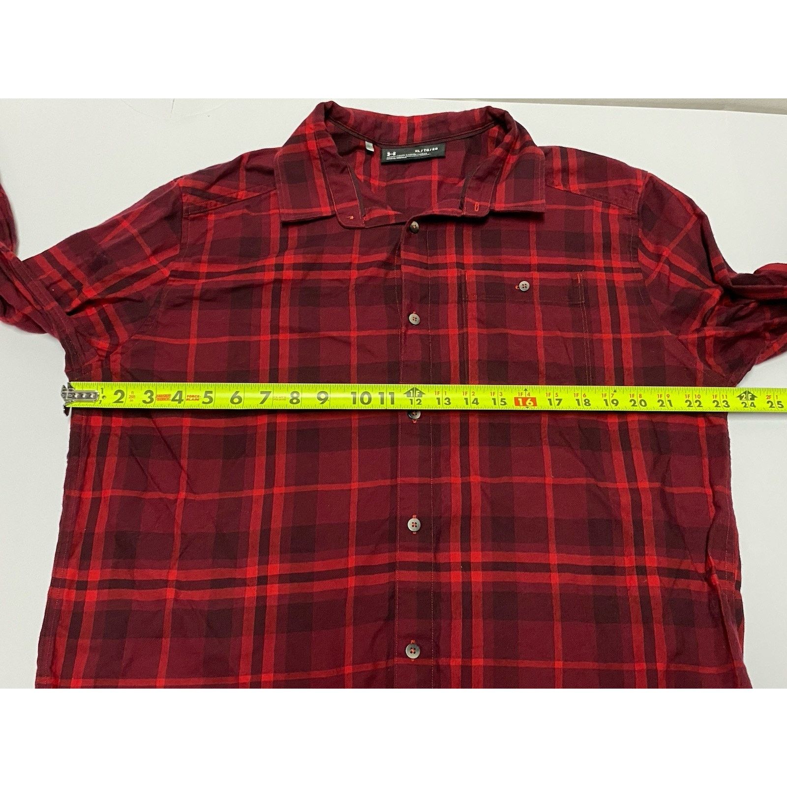 Under Armour UA Men's Red Plaid Button Up Fitted Long Sleeve Shirt Sz XL Size US XL / EU 56 / 4 - 5 Thumbnail