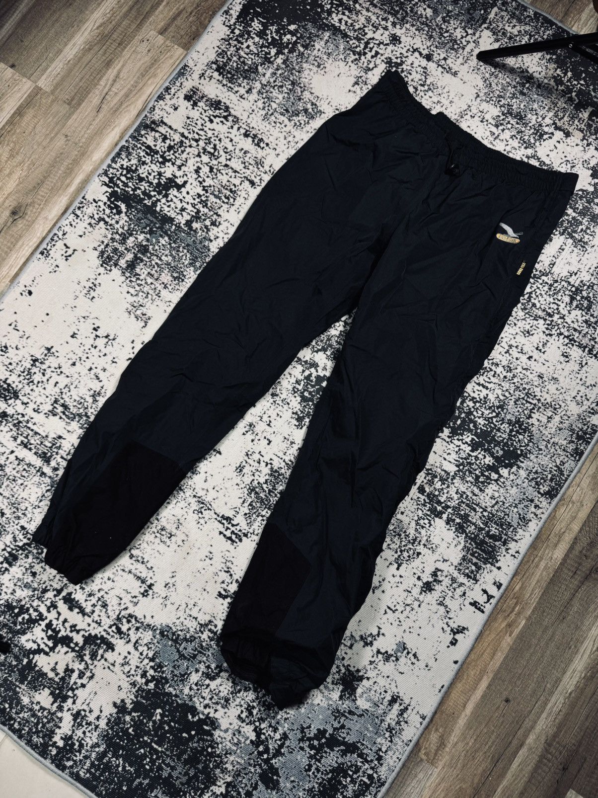 Vintage Vintage Salewa Gore-Tex Black Waterproof Pants Size US 31 - 2 Thumbnail