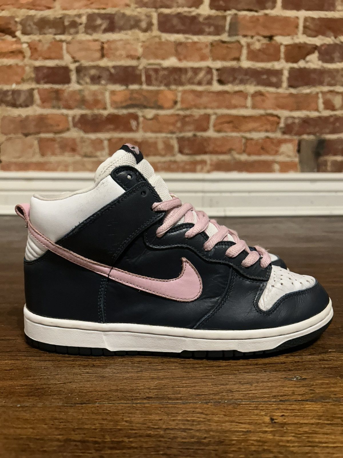 Size 7 - Nike Dunk Pro SB High Shy Pink 2005
