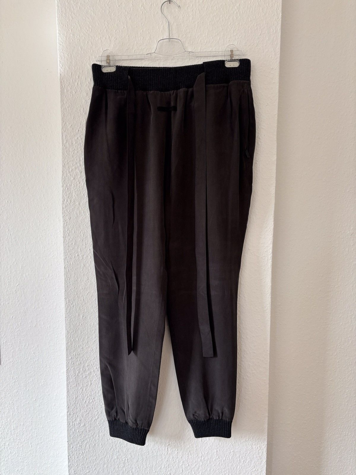 Ermenegildo Zegna × Fear of God Fear of God Zegna Silk Sweats Size US 34 / EU 50 - 2 Thumbnail