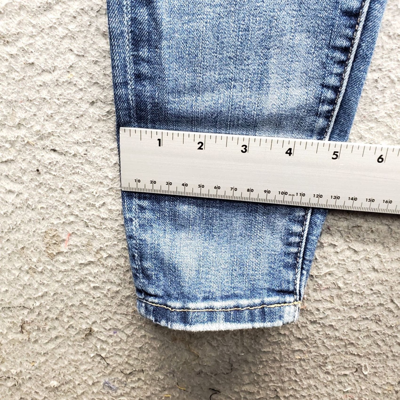 Vintage BLANKNYC Jeans Womens 26 Blue Denim Faded Stretch Streetwear Comfort Skinny Leg Womens Size 26 Blue Jeans Size 26" / US 2 / IT 38 - 5 Thumbnail