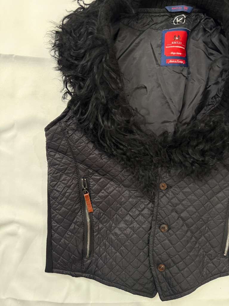 Vintage Black Quilted Vest with Real Mongolian Fur Collar Size US L / EU 52-54 / 3 - 8 Thumbnail