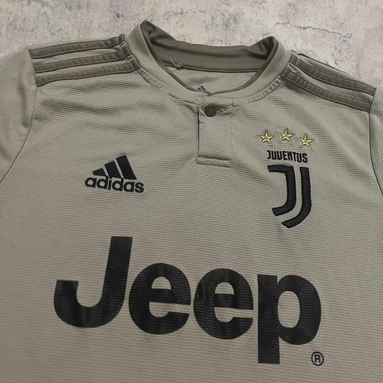 Adidas 2018-19 Ronaldo Juventus Adidas Away Serie A Shirt Football Size US XS / EU 42 / 0 - 4 Thumbnail