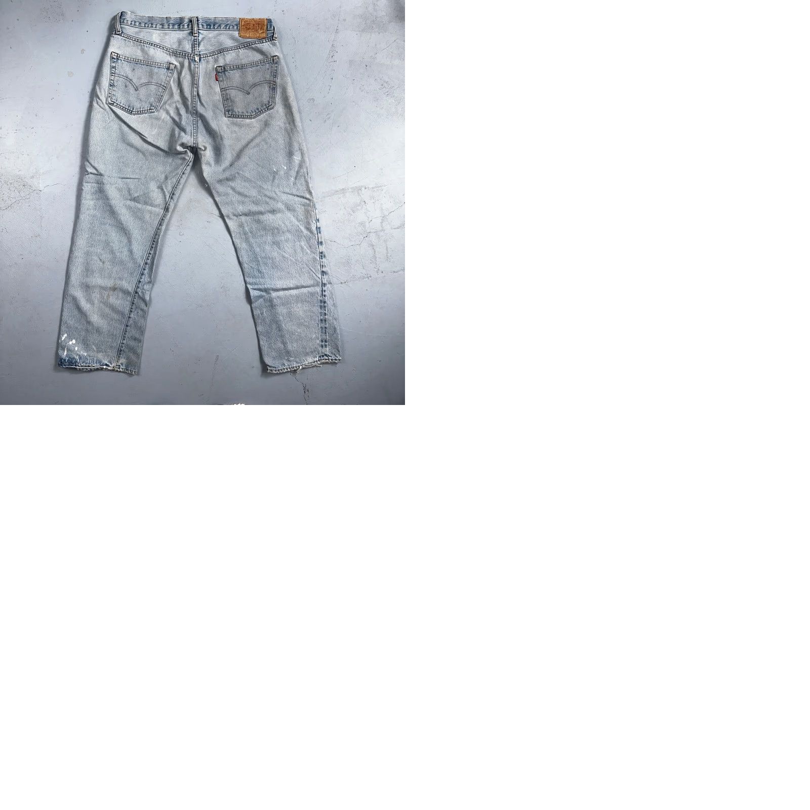 Levi's VINTAGE Levi's 501 XX Jeans 80s Redline Selvedge USA Light Wash 38x32 34x27 Mens Straight Denim Blue Cotton Button Closure Distressed Pattern Solid Size US 38 / EU 54 - 10 Thumbnail