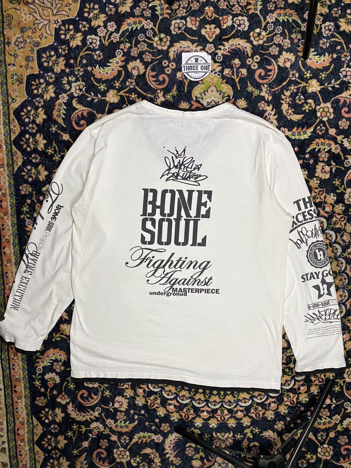 Beauty Beast × Le Grande Bleu (L.G.B.) Y2k be one soul fighting against double layer long sleeve Size US L / EU 52-54 / 3 - 8 Thumbnail