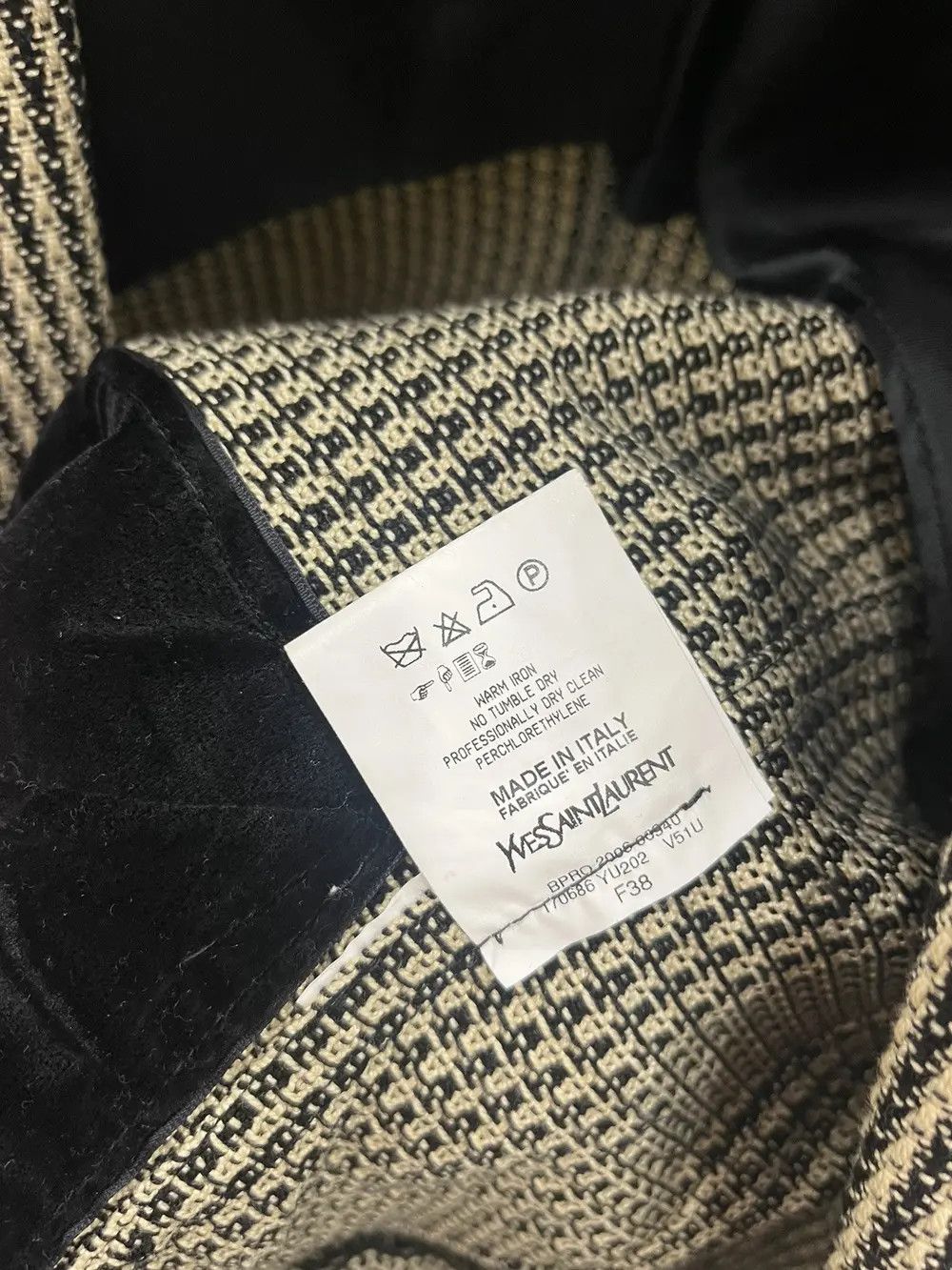 Yves Saint Laurent Yves Saint Laurent Rive Gauche Open Back Blazer Jacket Size S / US 4 / IT 40 - 4 Thumbnail