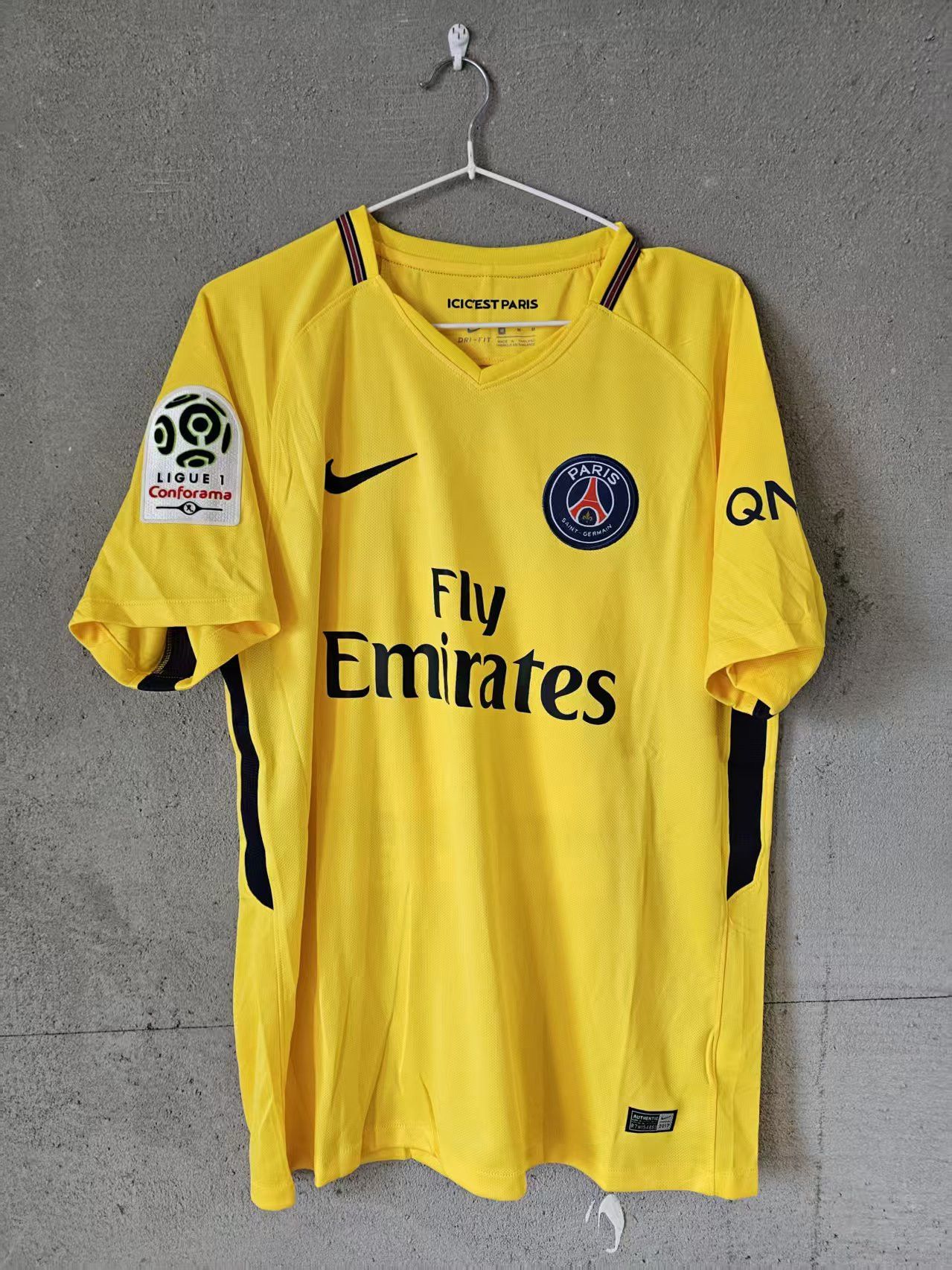 Other 2017 18 PSG #10 Neymar Jersey Away XXL Size US XXL / EU 58 / 5 - 2 Thumbnail
