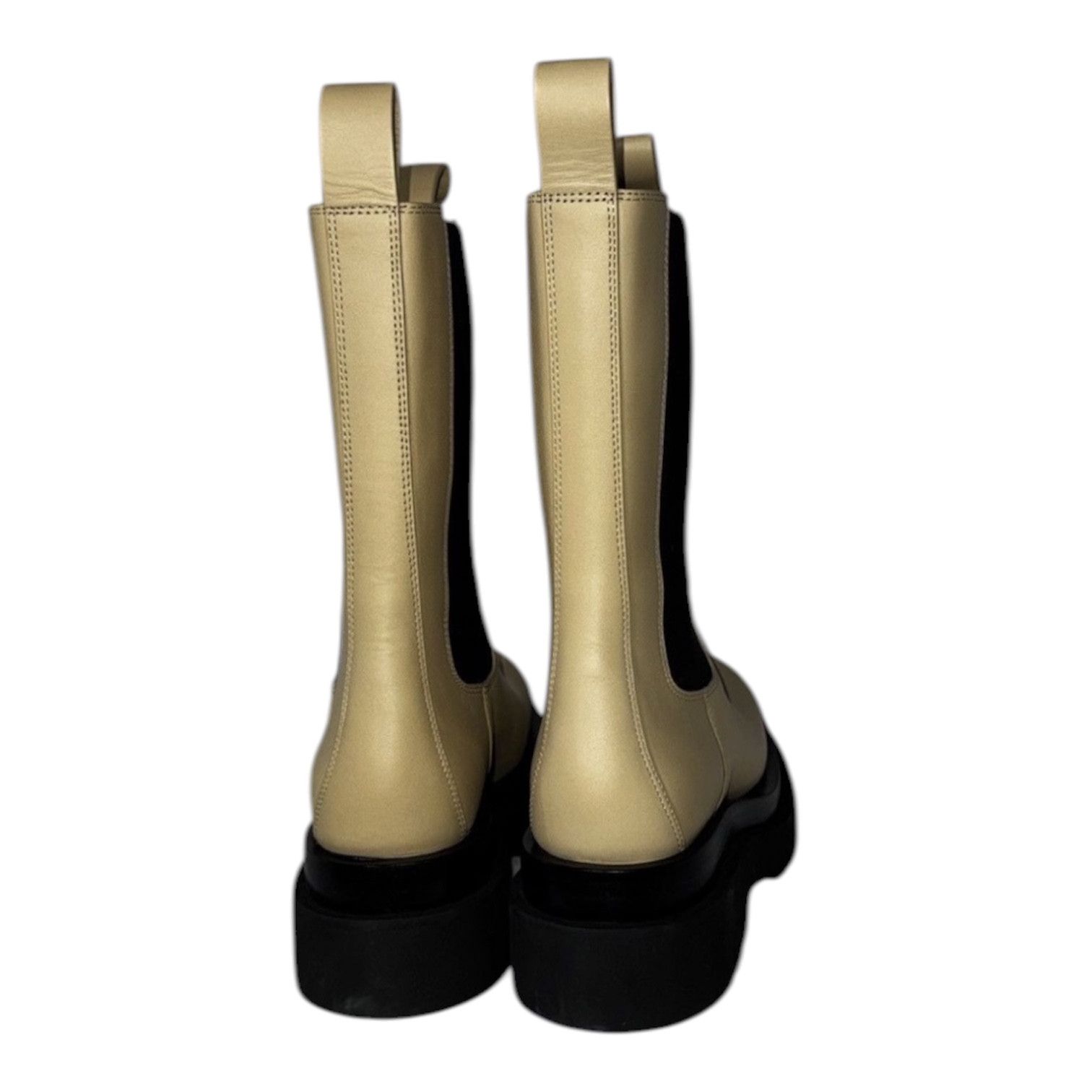 Bottega Veneta Bottega Venetta Lug Chelsea Boots Size US 6 / IT 36 - 3 Thumbnail