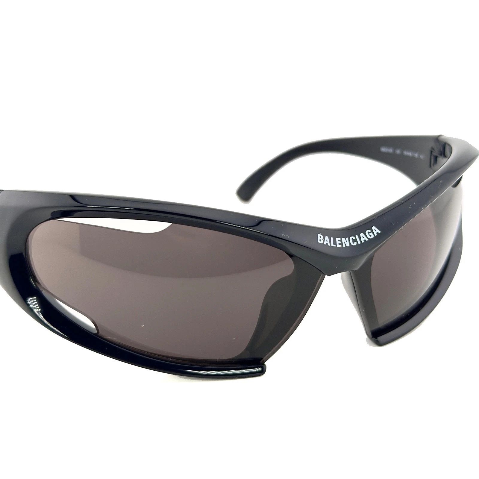 Balenciaga BALENCIAGA DYNAMO 0318 Black 001 Fashion Sunglasses BB0318S Size ONE SIZE - 8 Thumbnail
