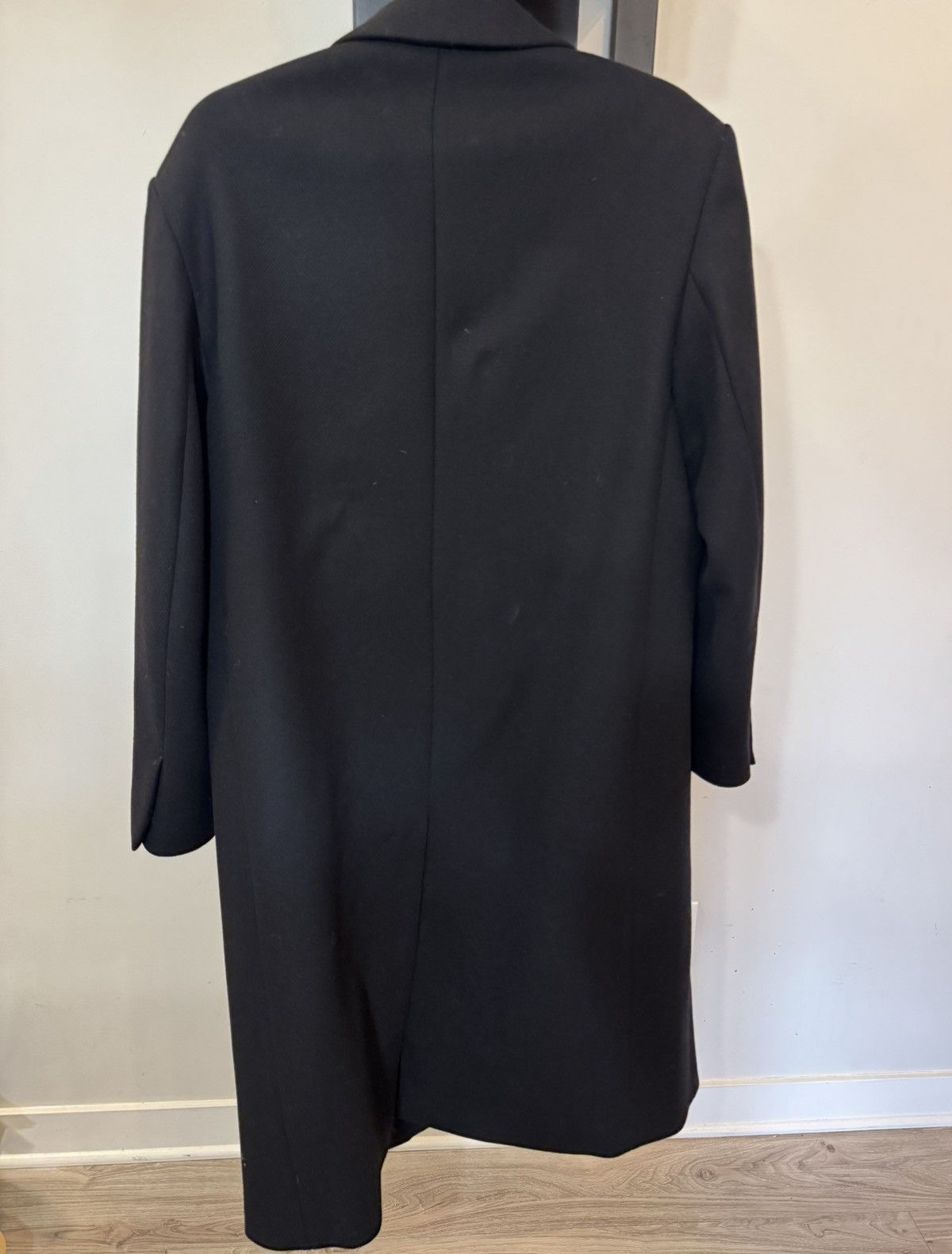 Cos Cos Black Overcoat Size 54/XL Size US L / EU 52-54 / 3 - 2 Thumbnail
