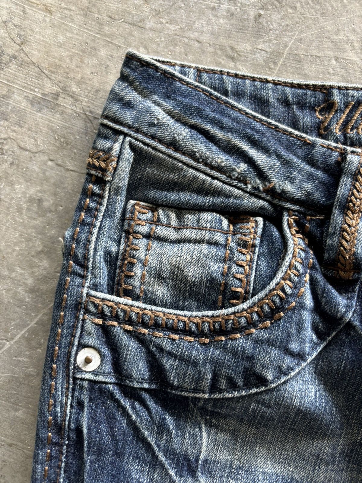 Hysteric Glamour y2k flared washed ultimax jeans japanese denim style Size 26" / US 2 / IT 38 - 10 Thumbnail