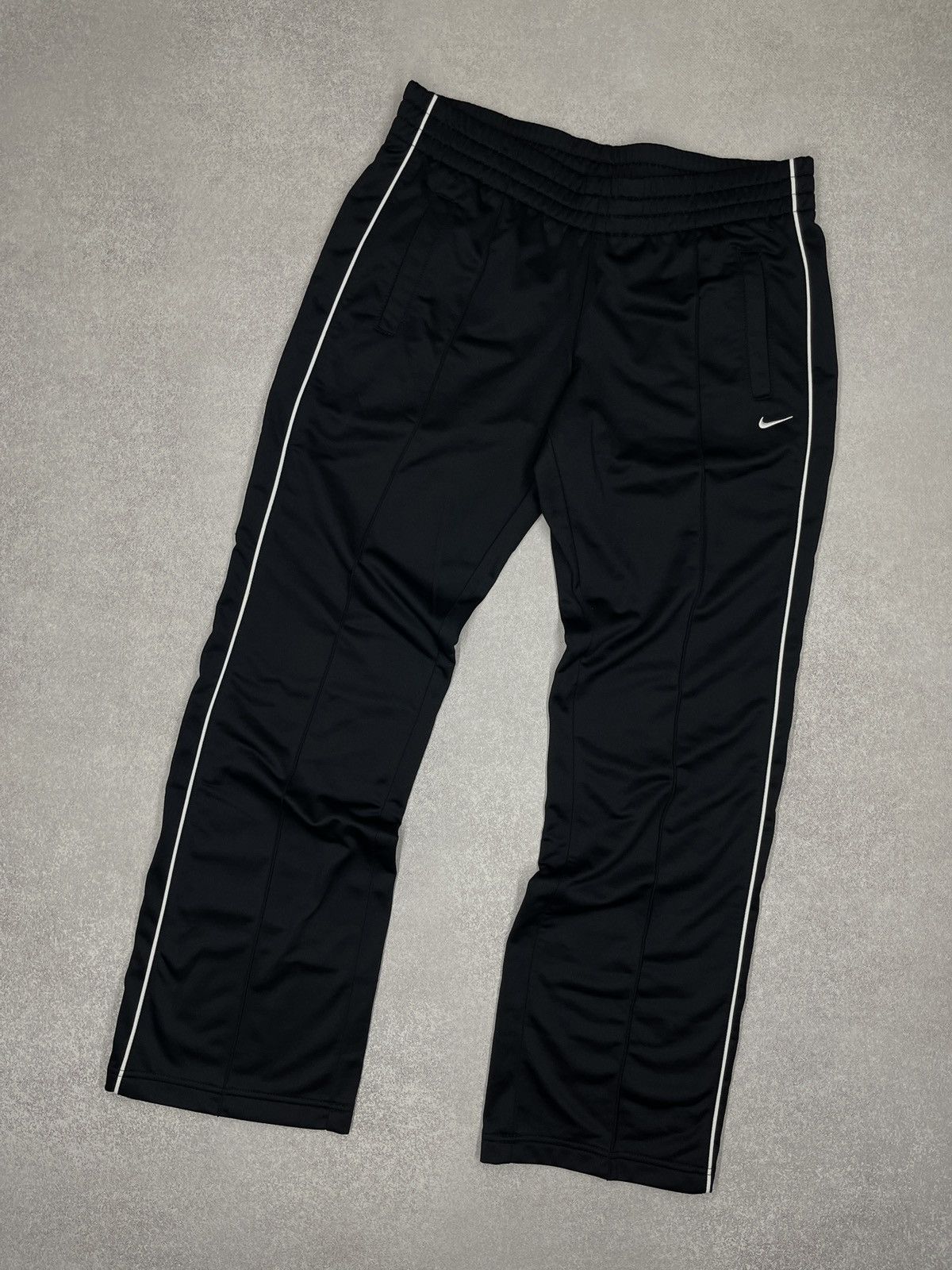Nike Womens Nike Sweatpants Black Drill Y2K ACG TN Size 30" / US 8 / IT 44 - 1 Thumbnail