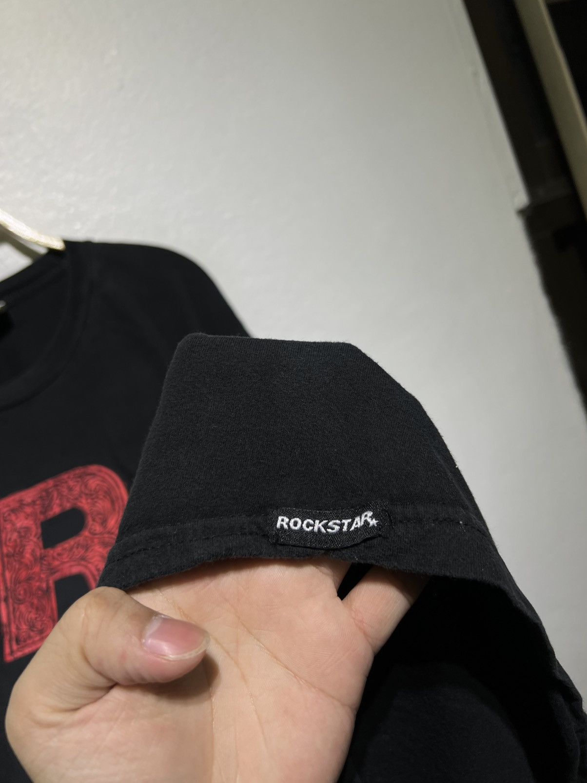 Rockstar Games × Vintage Vintage Rockstar Games Red Paisley Logo Shirt Size XL Size US XL / EU 56 / 4 - 5 Thumbnail