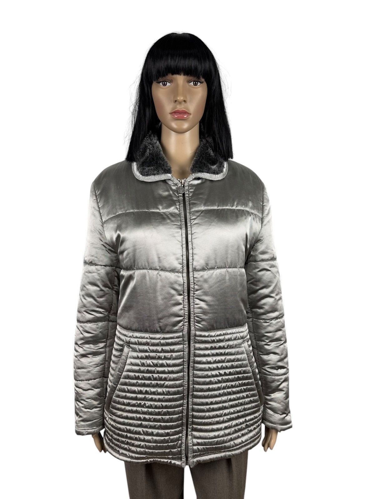Versace × Vintage Versace Sport Vintage Warm Coat size IT44 Size M / US 6-8 / IT 42-44 - 1 Thumbnail
