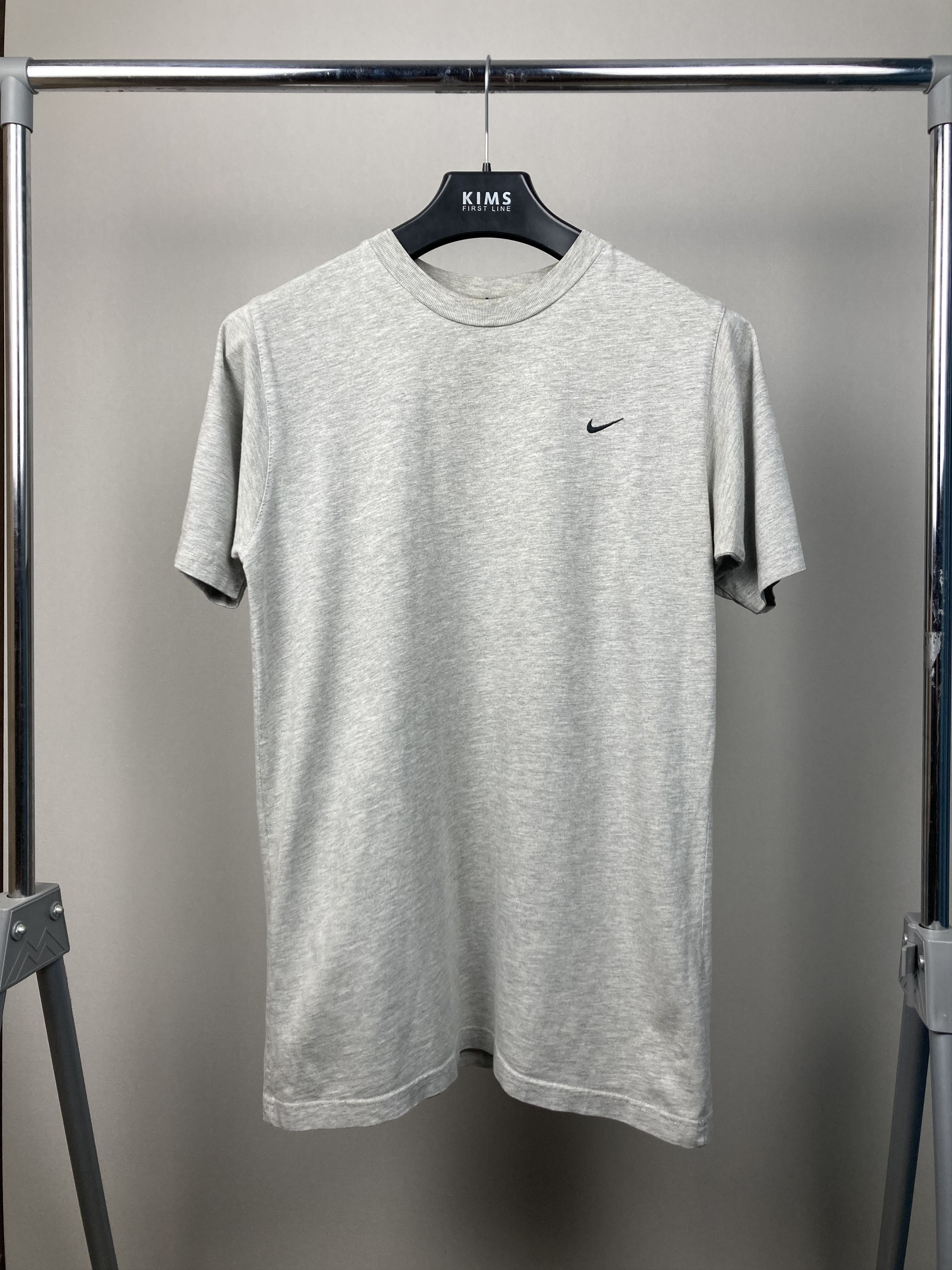 Nike VTG Nike Embroidered Swoosh Logo Gray Crewneck USA Vintage Size US S / EU 44-46 / 1 - 1 Thumbnail