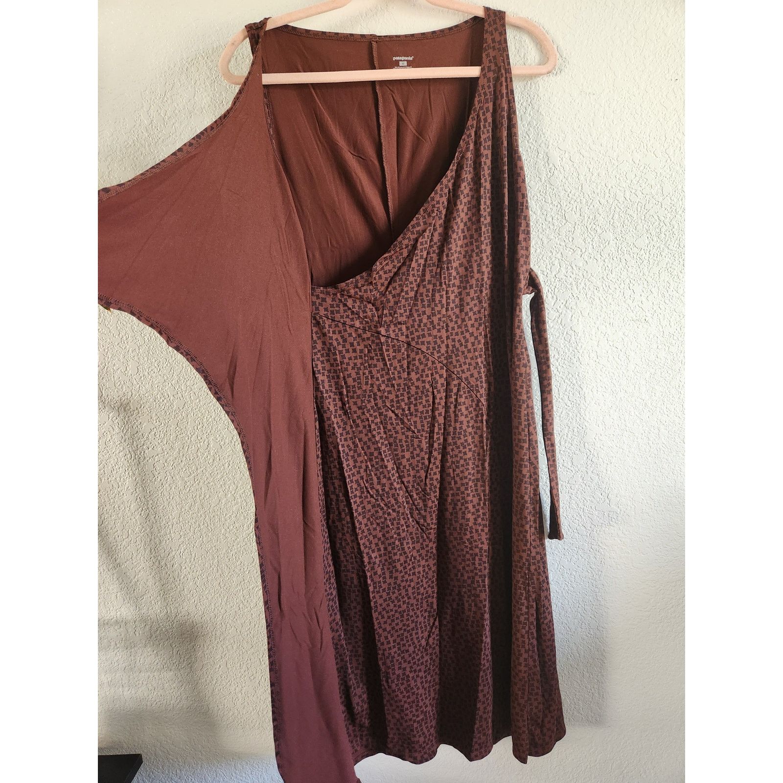 Patagonia Patagonia Women's Wrap Sleeveless Maxi Dress -Medium Size M / US 6-8 / IT 42-44 - 4 Thumbnail