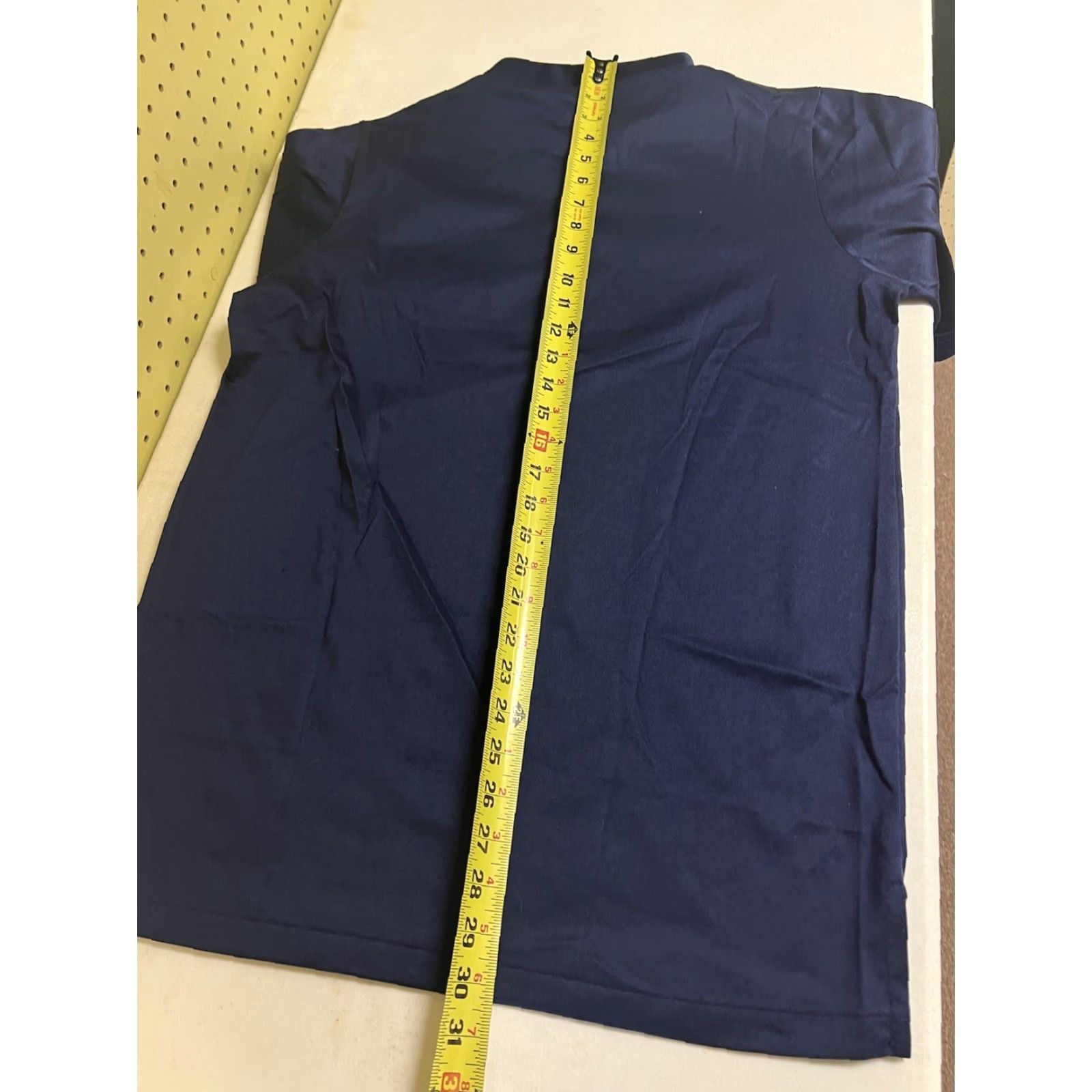 Palace VINTAGE Caesars Palace Atlantic City Polo Shirt Golf size L Blue Winner Mate Men Regular Short Sleeve Collared City 90s Theme Shirts (Polo) Size US L / EU 52-54 / 3 - 6 Thumbnail