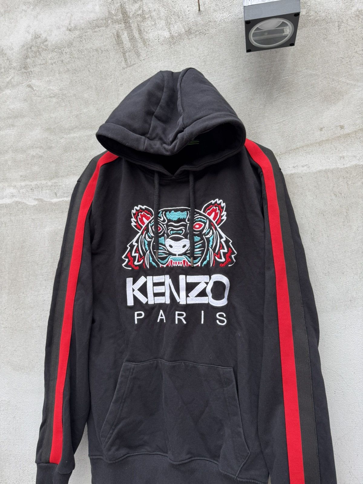 Kenzo VNTG RARE KENZO PARIS SPELLOUT LOGO EMBROIDERY Size US L / EU 52-54 / 3 - 4 Thumbnail