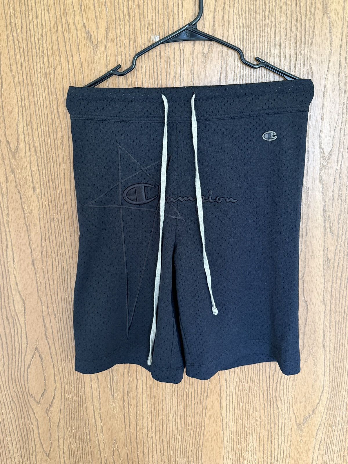 Champion × Rick Owens Rick Owens x Champion Logo Mesh Shorts Size