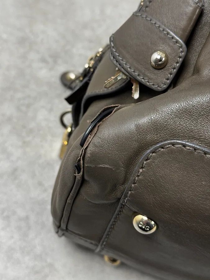 Dolce & Gabbana AW2010 Dolce & Gabbana Taupe Multi-Zip Leather Lily Bag Size ONE SIZE - 12 Thumbnail