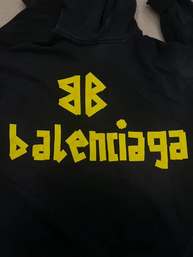Balenciaga Balenciaga Letter Logo Printed Zipper Regular Sweatshirt Size US S / EU 44-46 / 1 - 3 Thumbnail