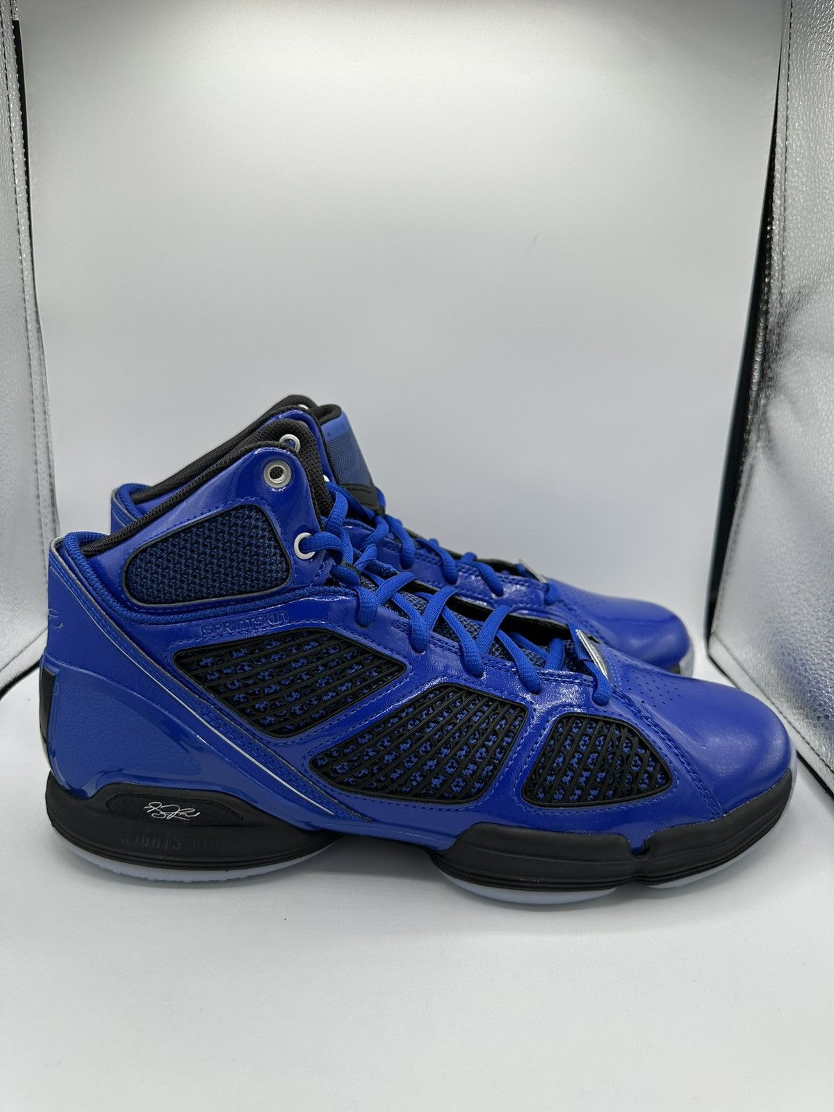 Adidas Adidas Adizero Rose 1.5 Restomod “Royal Blue” size 9 Size US 9 / EU 42 - 3 Thumbnail