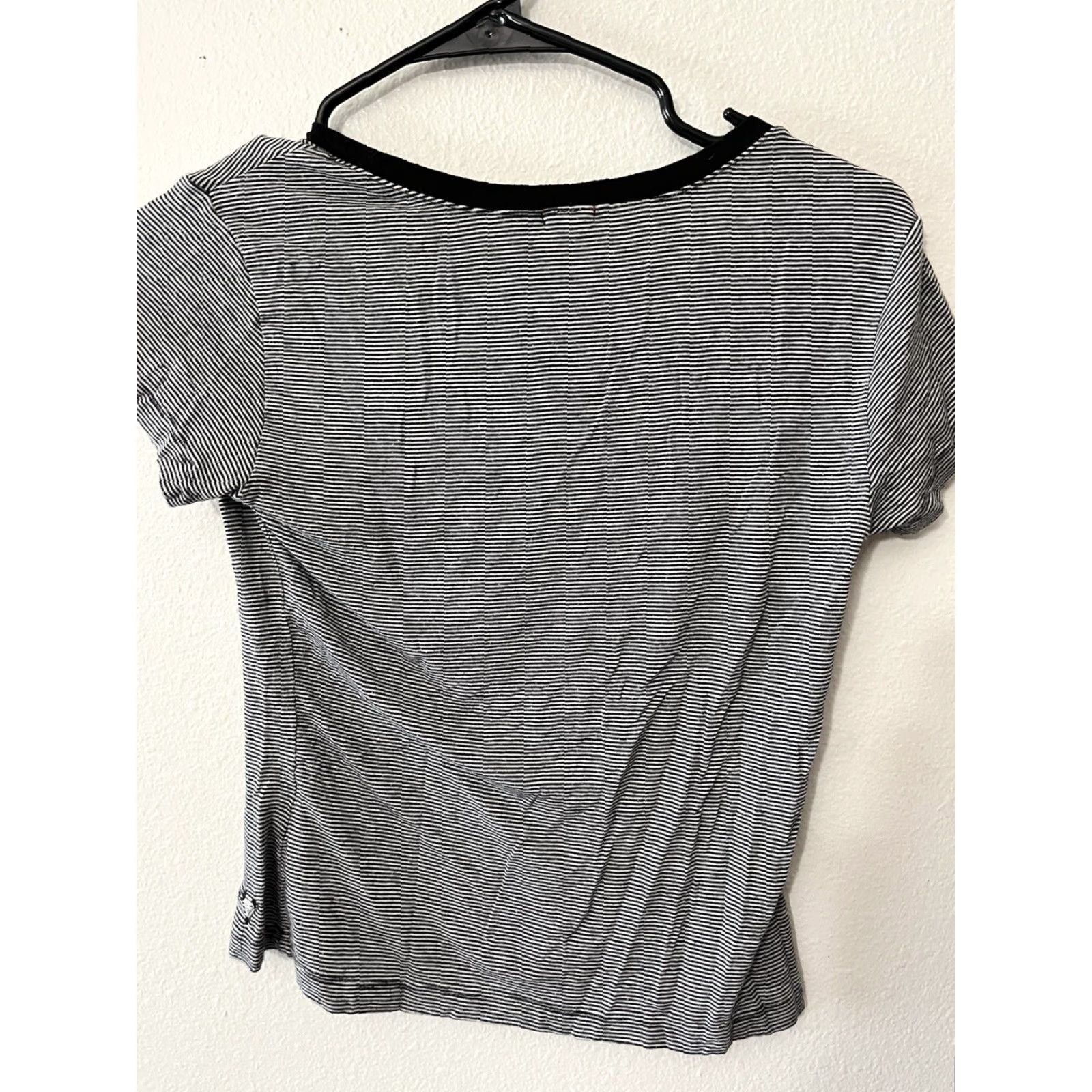 Guess VINTAGE GUESS Women's Cropped Ringer T-Shirt Black White Striped 90s Style S Size ONE SIZE - 2 Thumbnail