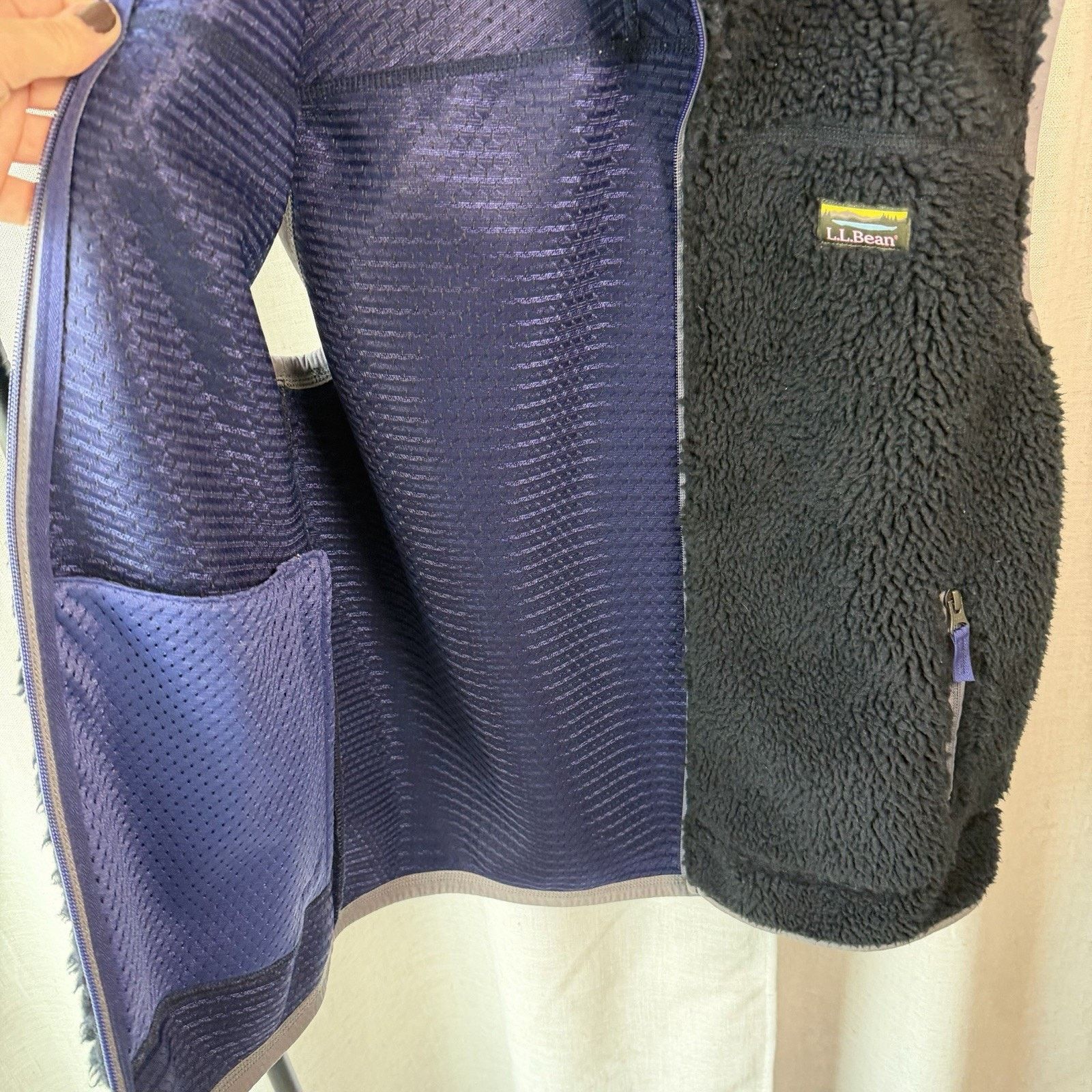 L.L. Bean L.L.Bean Mountain Classic Sherpa Fleece Vest Black M Outdoor Size US M / EU 48-50 / 2 - 13 Thumbnail