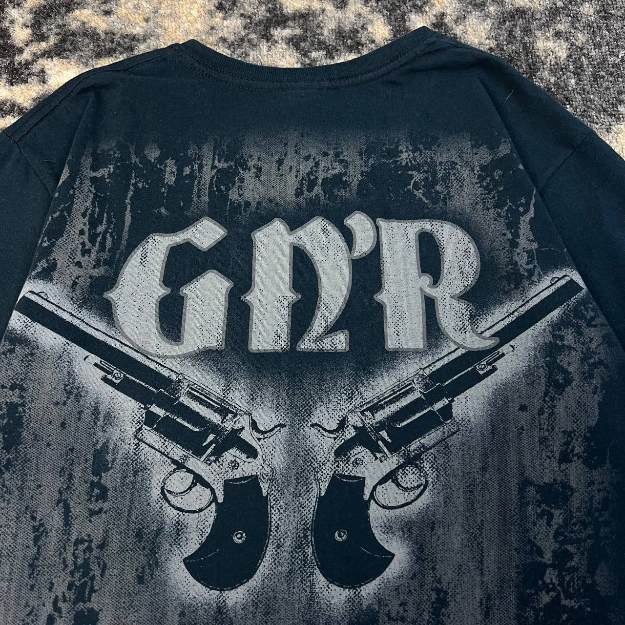 Guns N' Roses Guns N’ Roses Vintage Y2K Big Logo Rock Band T-Shirt 1TS57 Size US S / EU 44-46 / 1 - 7 Thumbnail