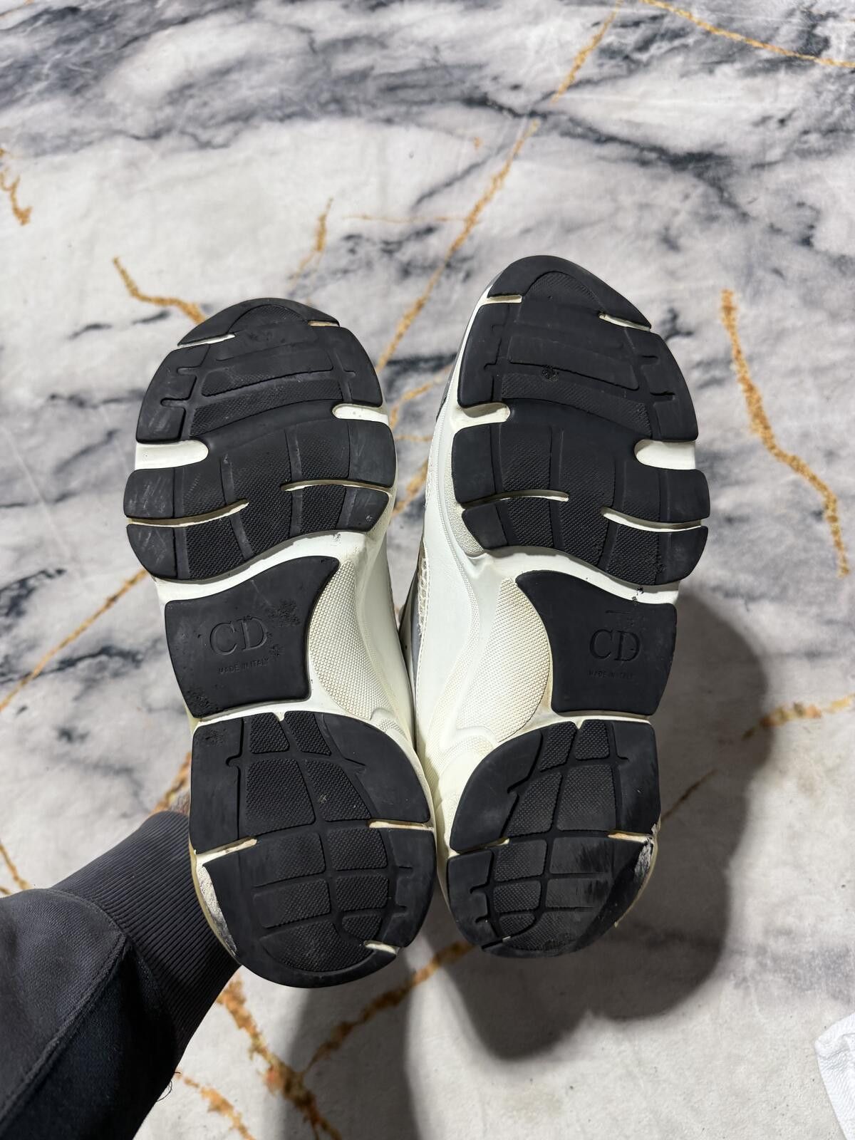 Dior Dior B22 Triple White Silver - Sz 7US (8.5W) Size US 7 / EU 40 - 7 Thumbnail
