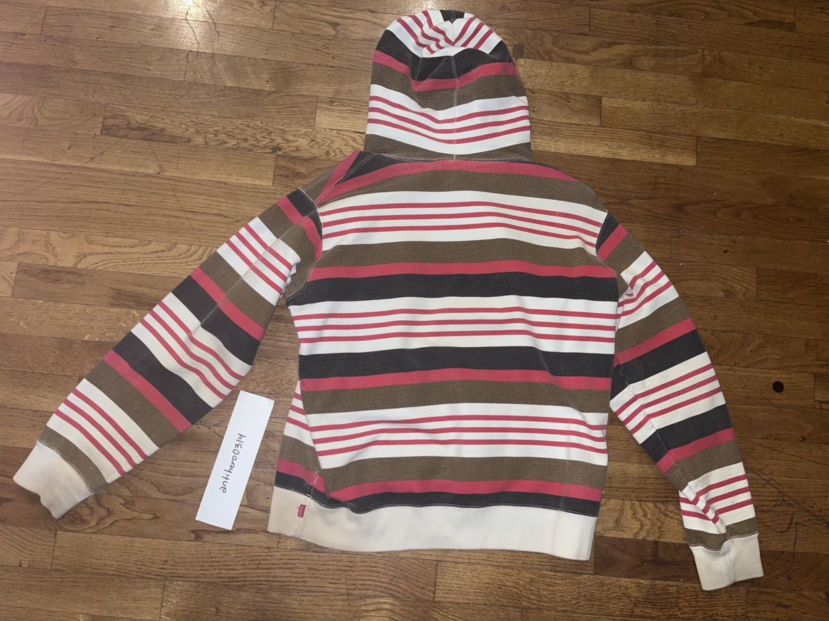 Supreme Supreme Stripe Logo Hoodie Size US M / EU 48-50 / 2 - 2 Thumbnail