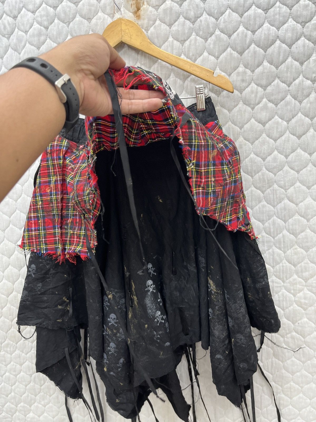 Beauty Beast × Japanese Brand × Seditionaries 🔥🔥🔥ARCHIVE HIDE ROCK TARTAN PUNK SKIRTS Size 32" / US 10 / IT 46 - 5 Thumbnail