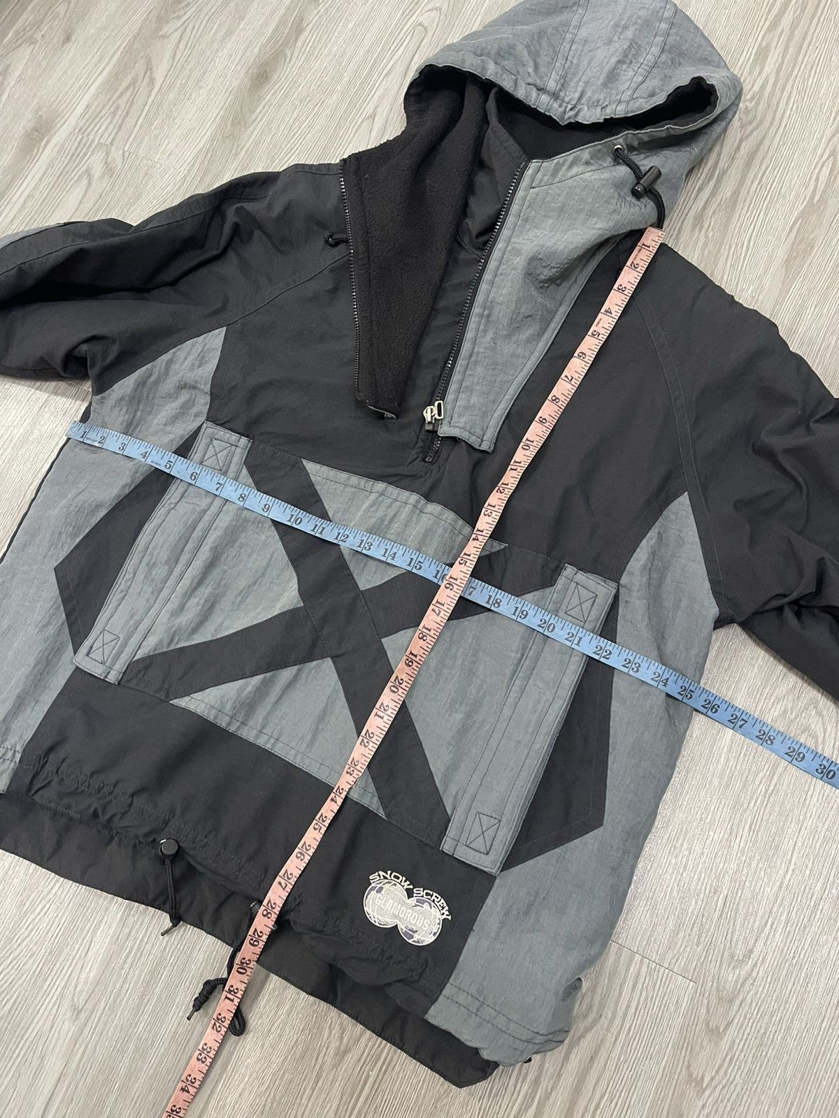 Japanese Brand 90s Snow Screw Glamorous Black Grey Half Zipper Pullover Size US L / EU 52-54 / 3 - 12 Thumbnail