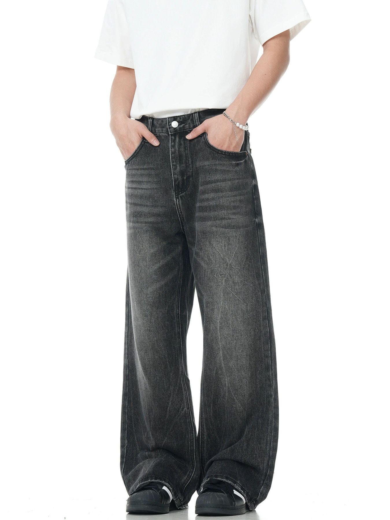 Vintage Black men's distressed casual loose flared jeans Size US 32 / EU 48 - 2 Thumbnail