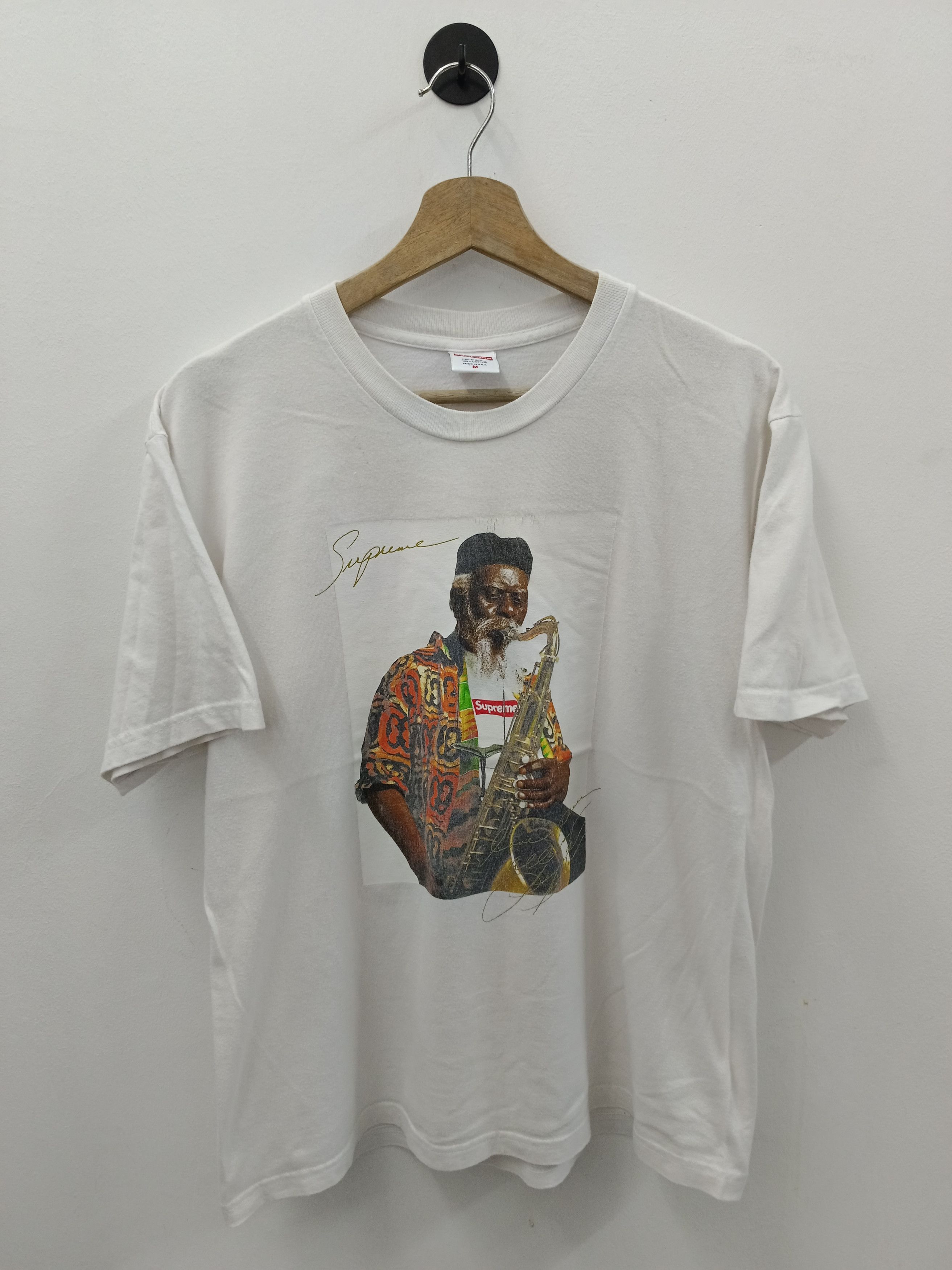 Supreme Supreme Pharoah Sanders Photo Tee White FW20 Size US M / EU 48-50 / 2 - 1 Thumbnail